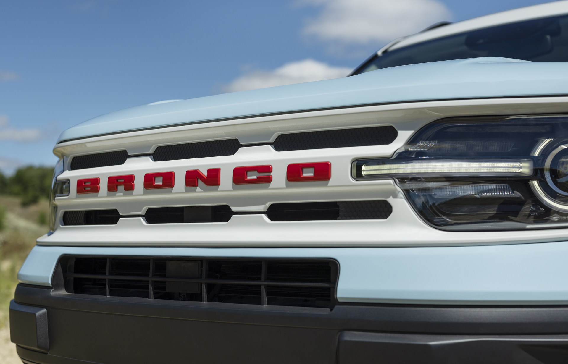 Ford’s New Bronco And Bronco Sport Heritage Editions Are A 1960’s Throwback For 2023