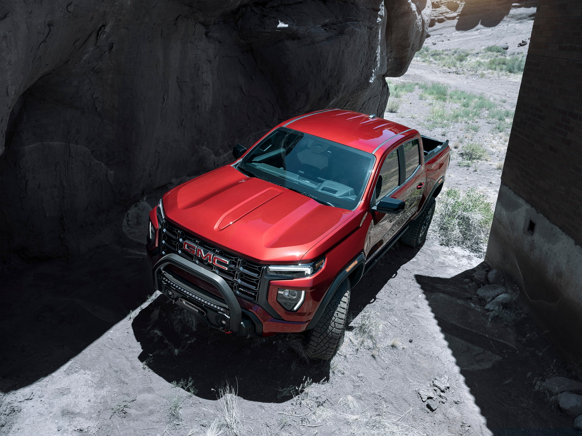 2023 GMC Canyon Combines Luxury And Off-Road Prowess With 310 HP Turbo Engine