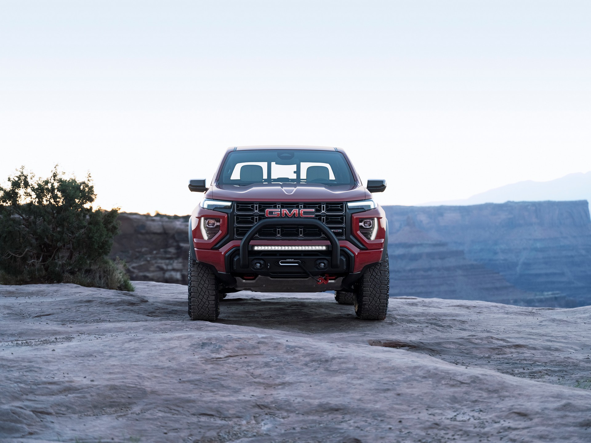 2023 GMC Canyon Combines Luxury And Off-Road Prowess With 310 HP Turbo Engine