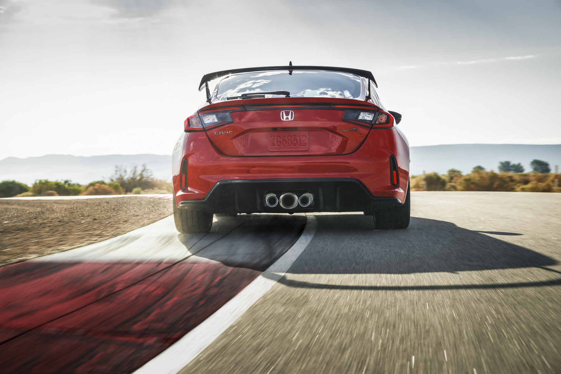 2023 Honda Civic Type R Makes 315 HP, Goes On Sale This Fall In The U.S.