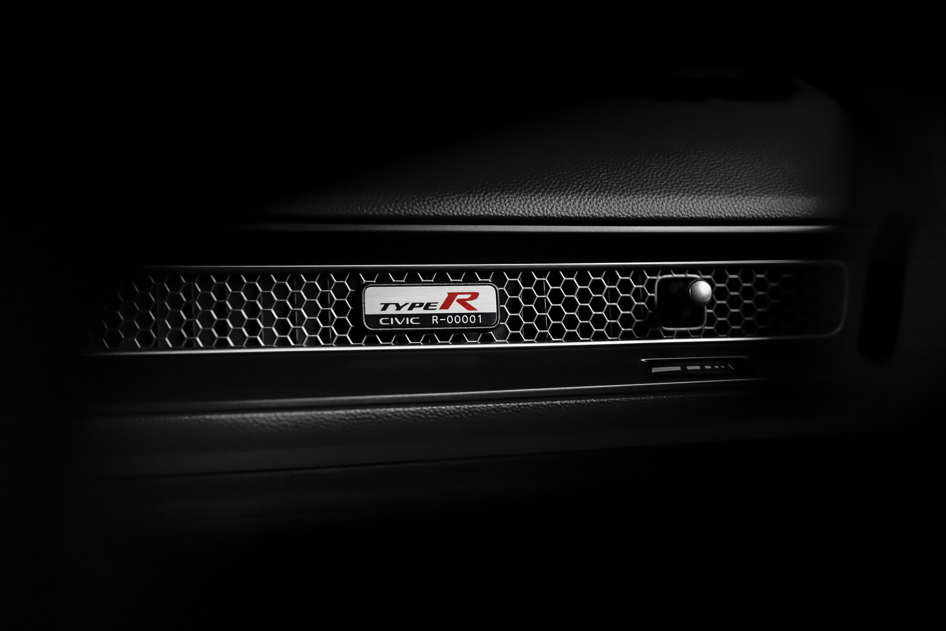 2023 Honda Civic Type R Makes 315 HP, Goes On Sale This Fall In The U.S.