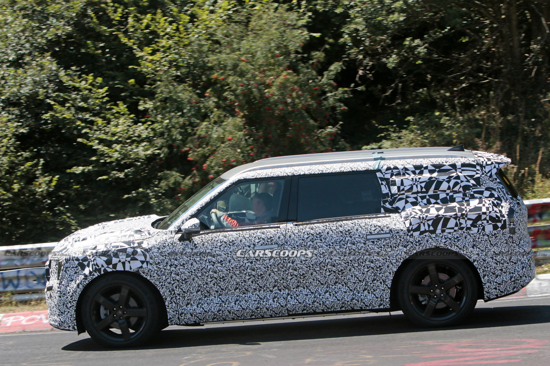 Here’s Our Best Look Yet At The 2024 Kia EV9 Electric Large SUV