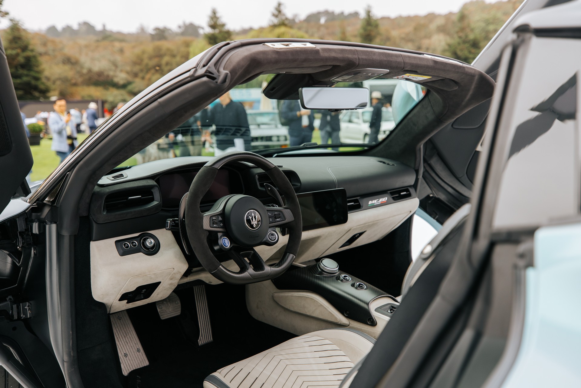 Maserati MC20 Cielo Spyder Looks Glorious During North American Debut