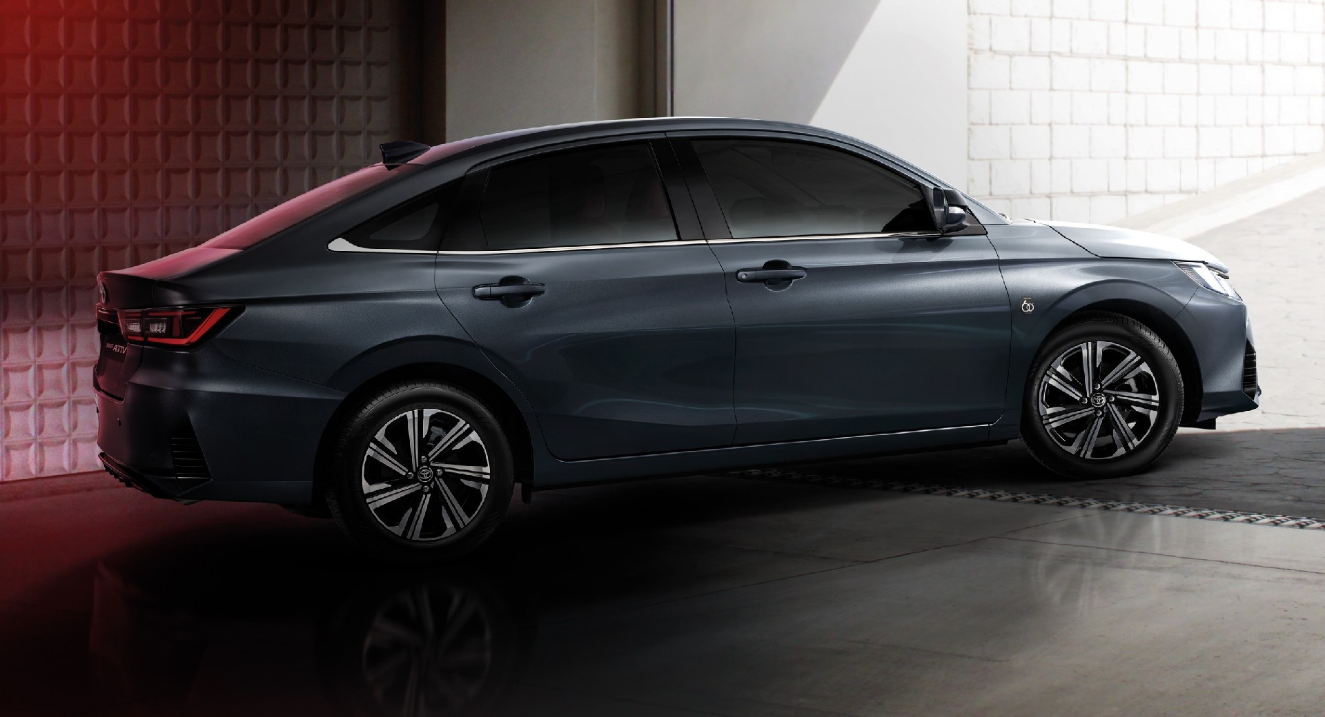 New Toyota Yaris Ativ / Vios Small Sedan Debuts In Thailand Looking Like A Baby Corolla