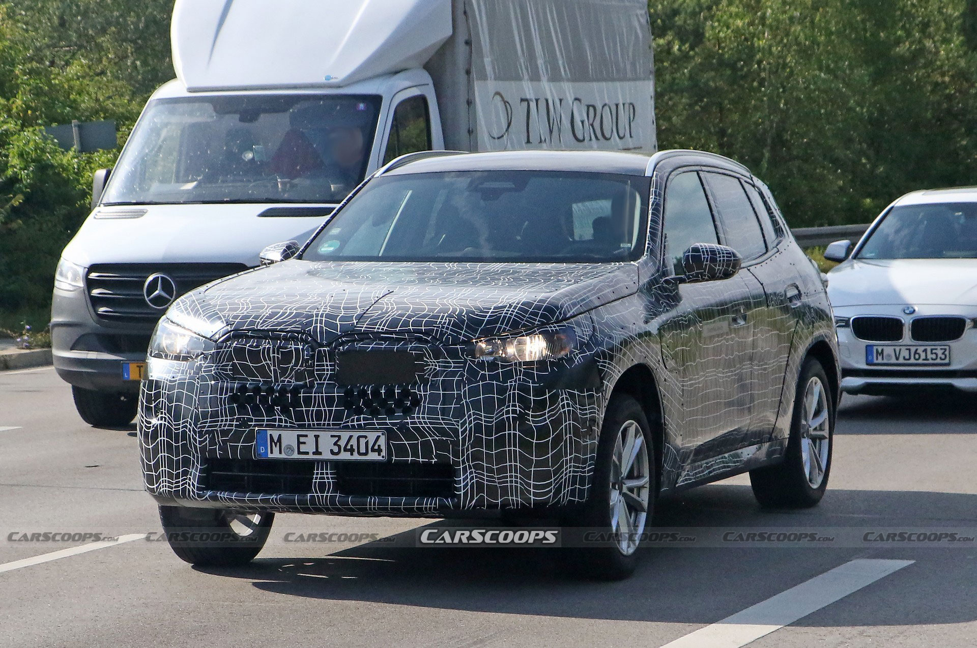 2024 BMW X3 Plug-In Hybrid Spied As Model Embraces Electrification
