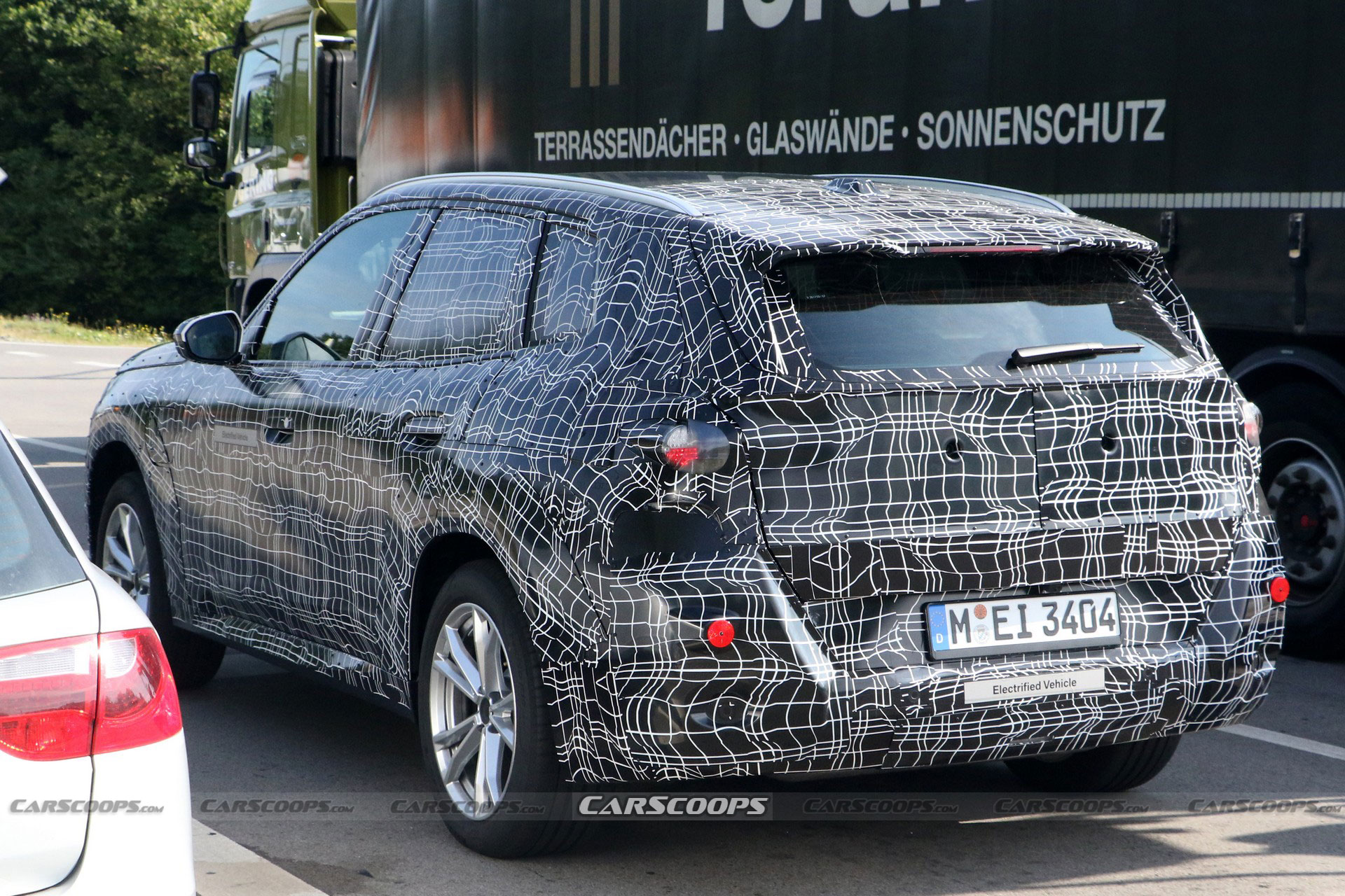 2024 BMW X3 Plug-In Hybrid Spied As Model Embraces Electrification