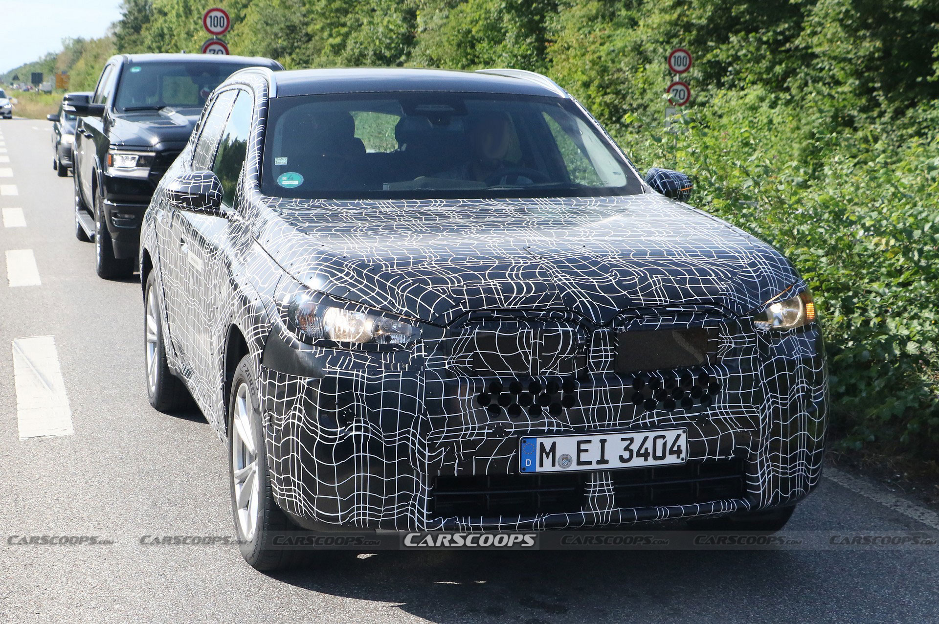 2024 BMW X3 Plug-In Hybrid Spied As Model Embraces Electrification