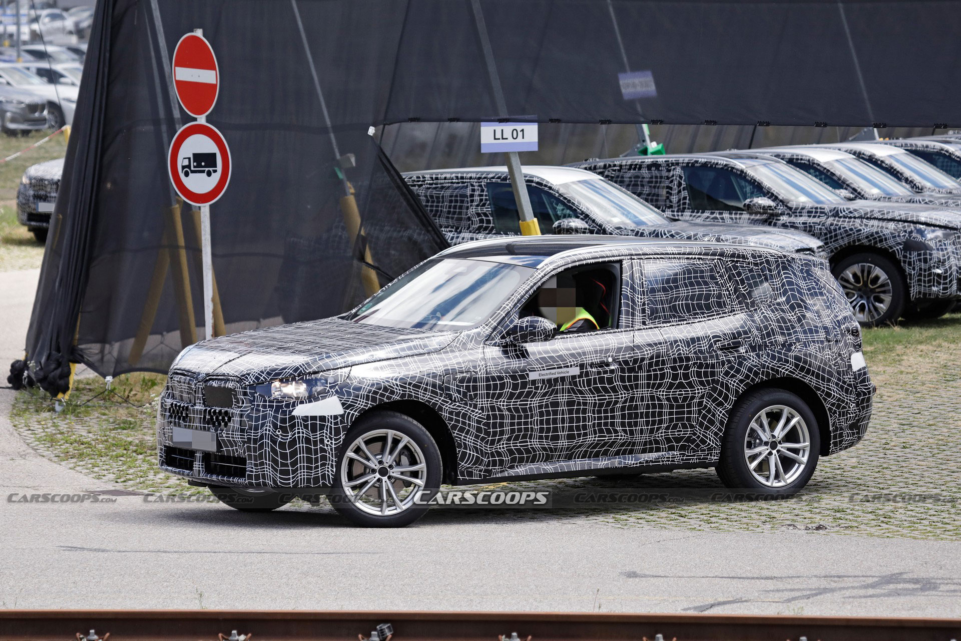 2024 BMW X3 Plug-In Hybrid Spied As Model Embraces Electrification
