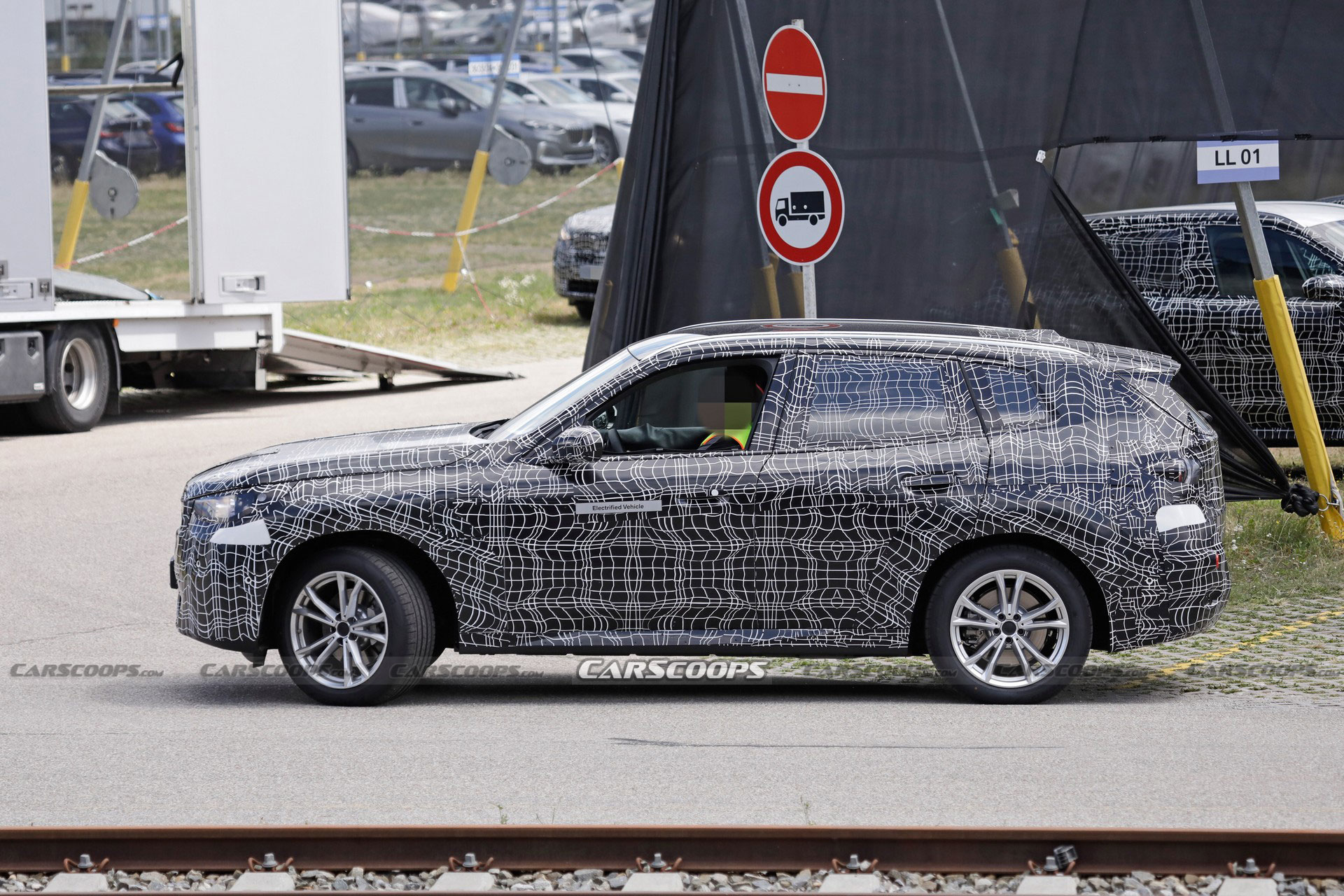 2024 BMW X3 Plug-In Hybrid Spied As Model Embraces Electrification
