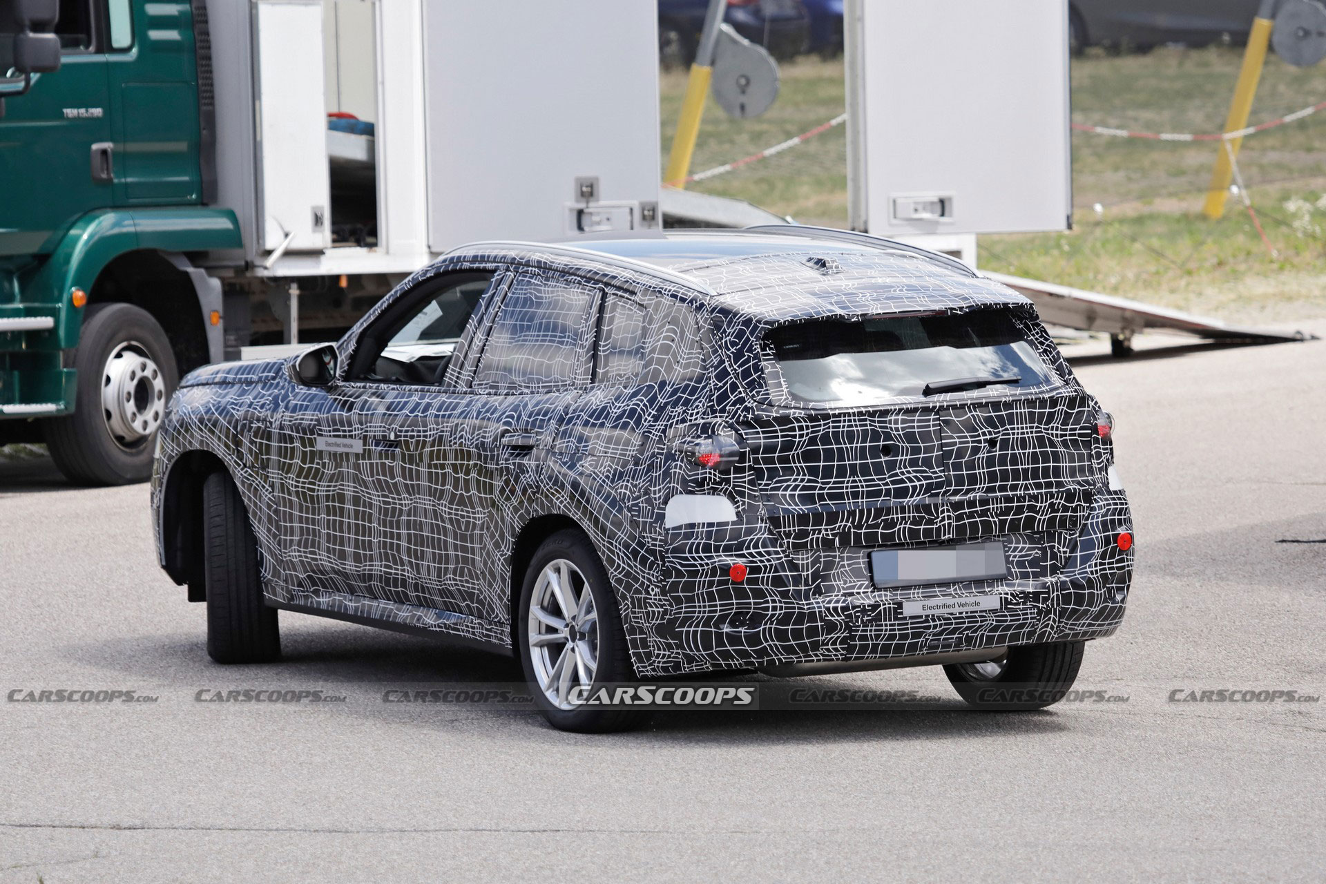 2024 BMW X3 Plug-In Hybrid Spied As Model Embraces Electrification