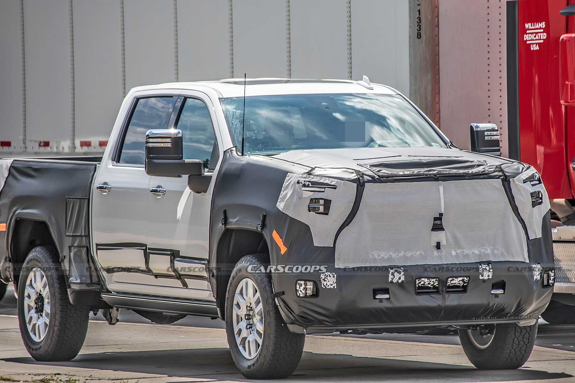 2024 Chevrolet Silverado HD Scooped Both Inside And Out