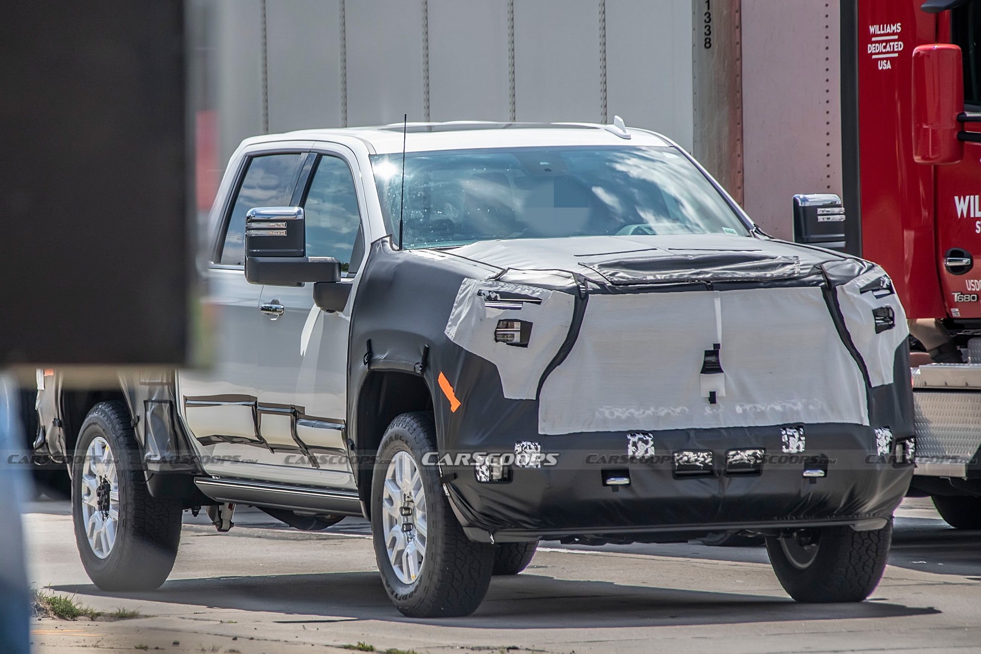 2024 Chevrolet Silverado HD Scooped Both Inside And Out