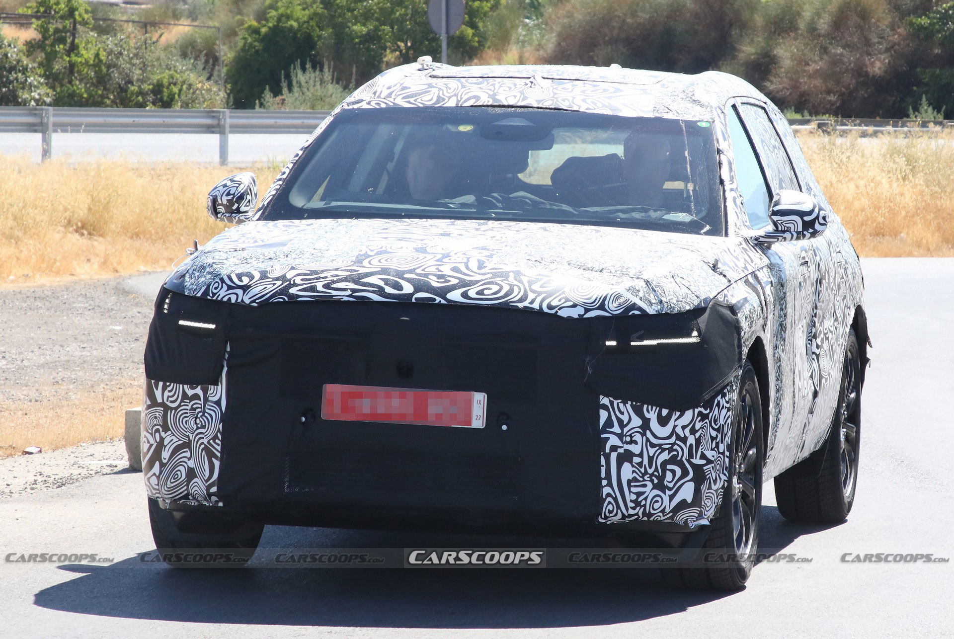 Ford Fusion Active Spied In Europe With Two Slightly Different Designs