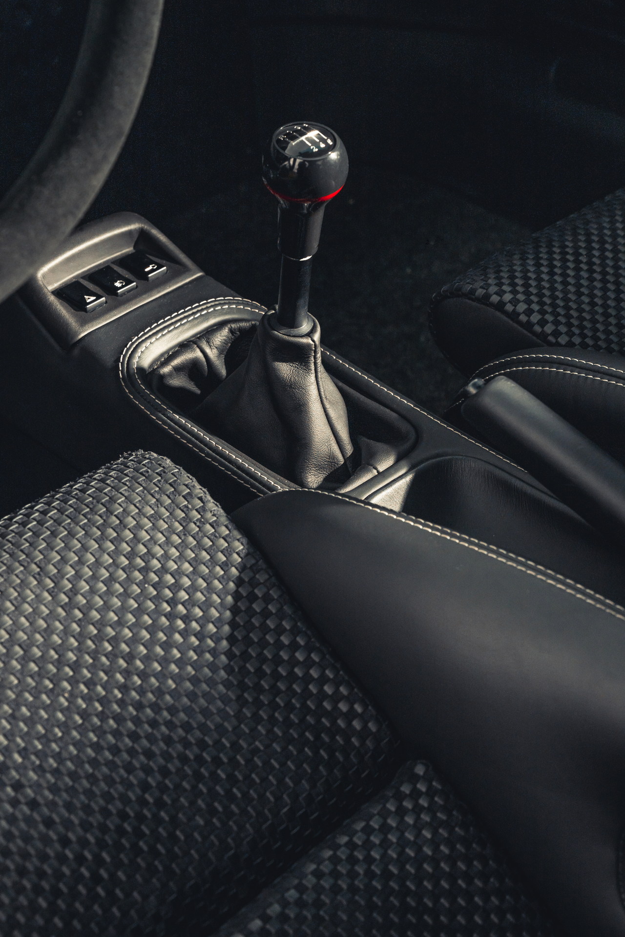 Autoart 993R By Paul Stephens Is A Modernized Porsche 993