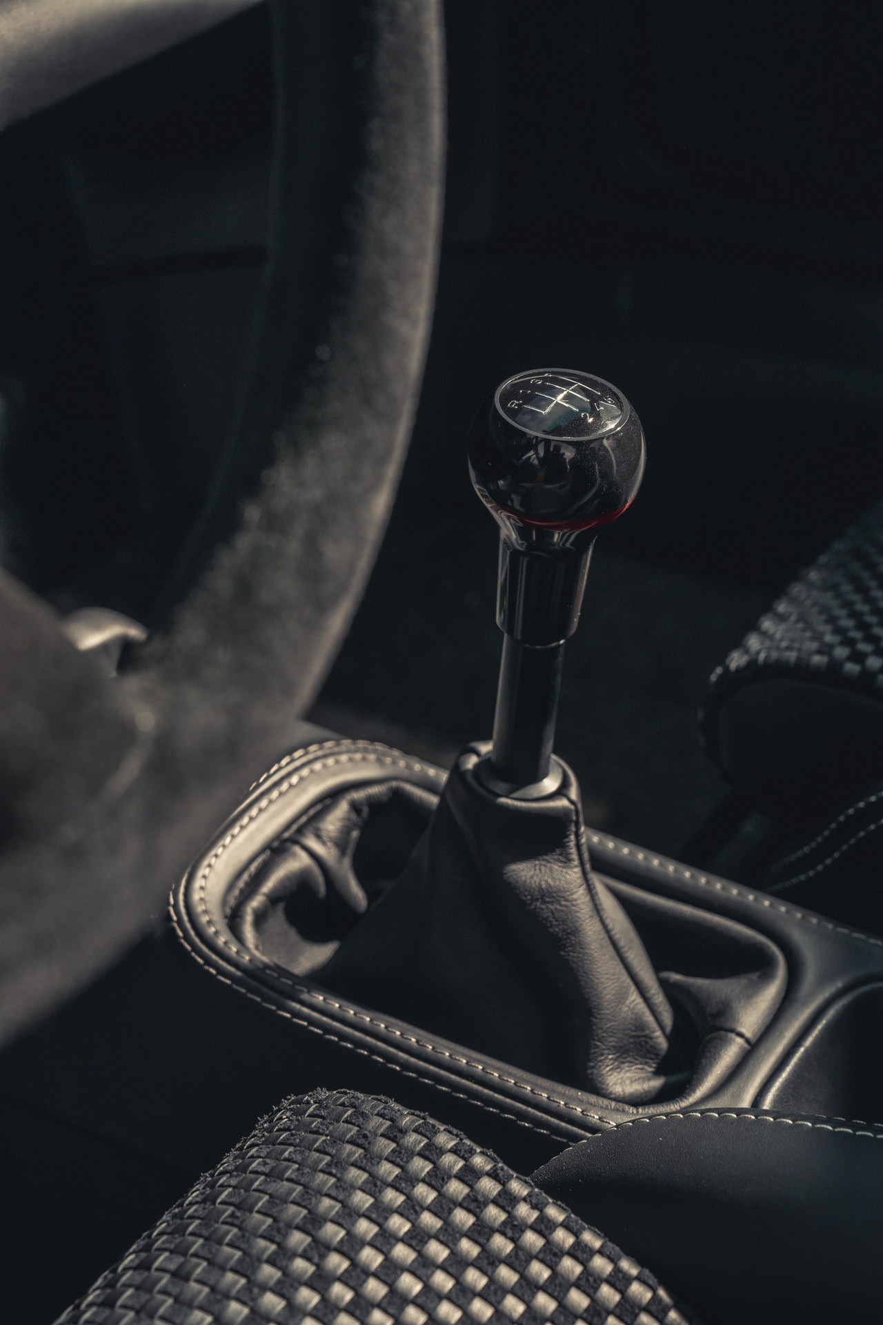 Autoart 993R By Paul Stephens Is A Modernized Porsche 993