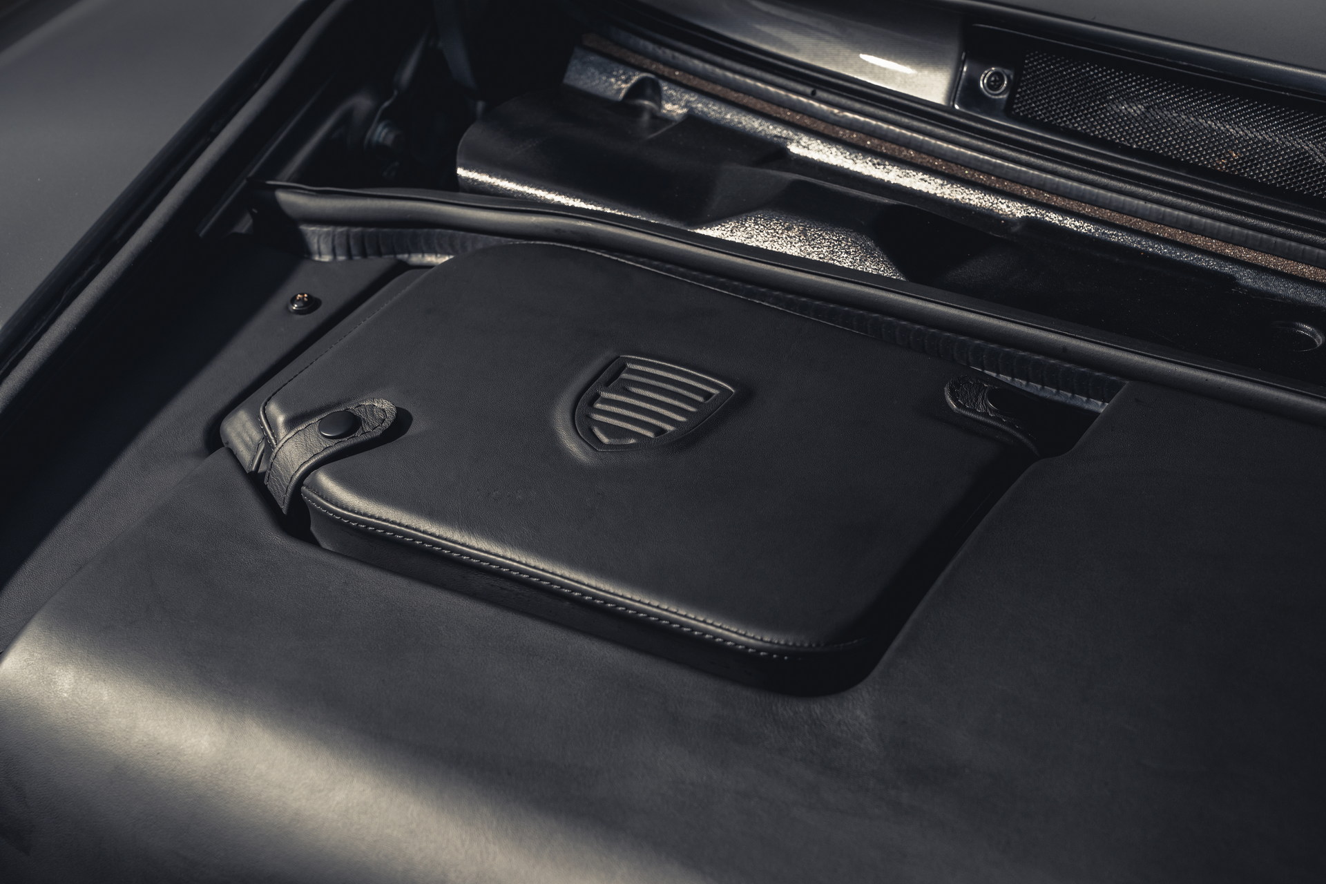 Autoart 993R By Paul Stephens Is A Modernized Porsche 993