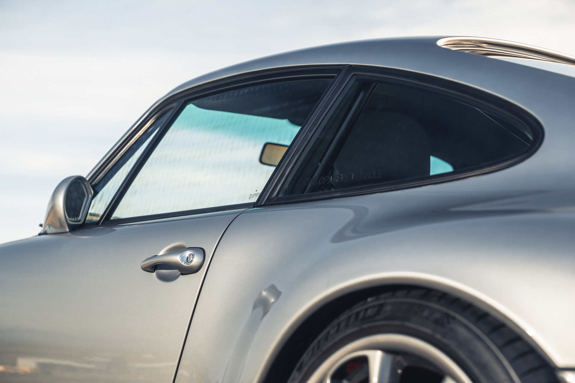 Autoart 993R By Paul Stephens Is A Modernized Porsche 993