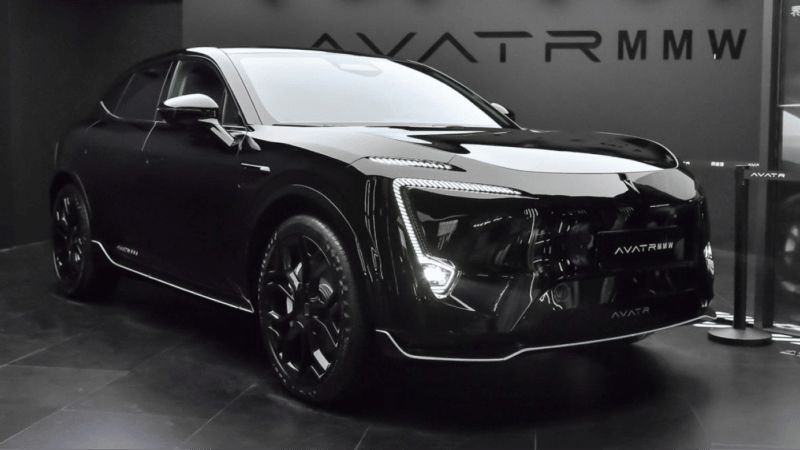 Avatr 11 Launches In China With 578 HP And Up To 422 Miles Of Range