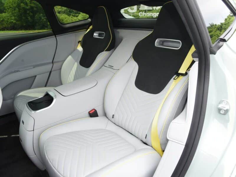 Avatr 11 Launches In China With 578 HP And Up To 422 Miles Of Range