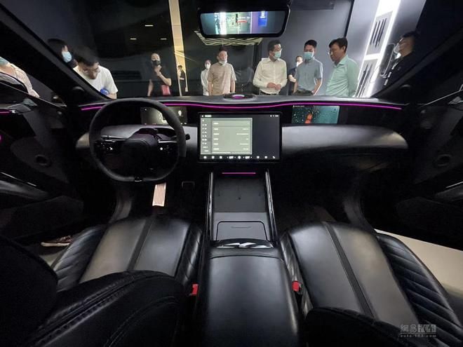 Avatr 11 Launches In China With 578 HP And Up To 422 Miles Of Range