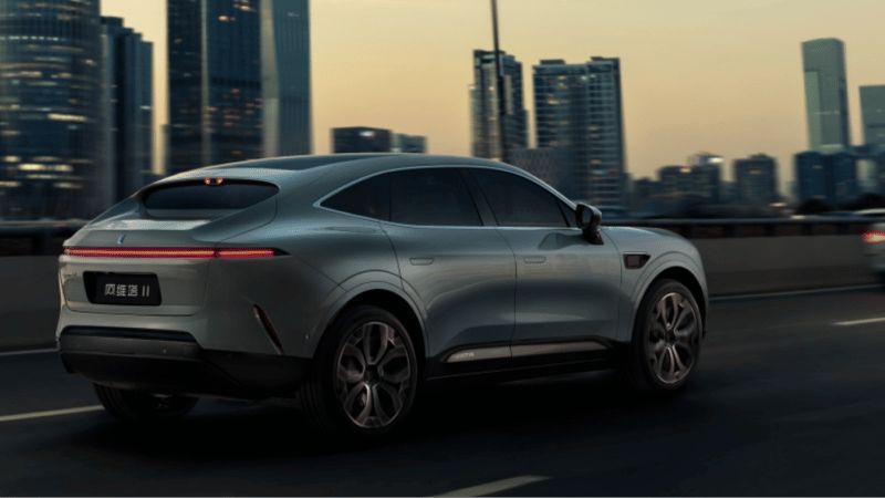 Avatr 11 Launches In China With 578 HP And Up To 422 Miles Of Range