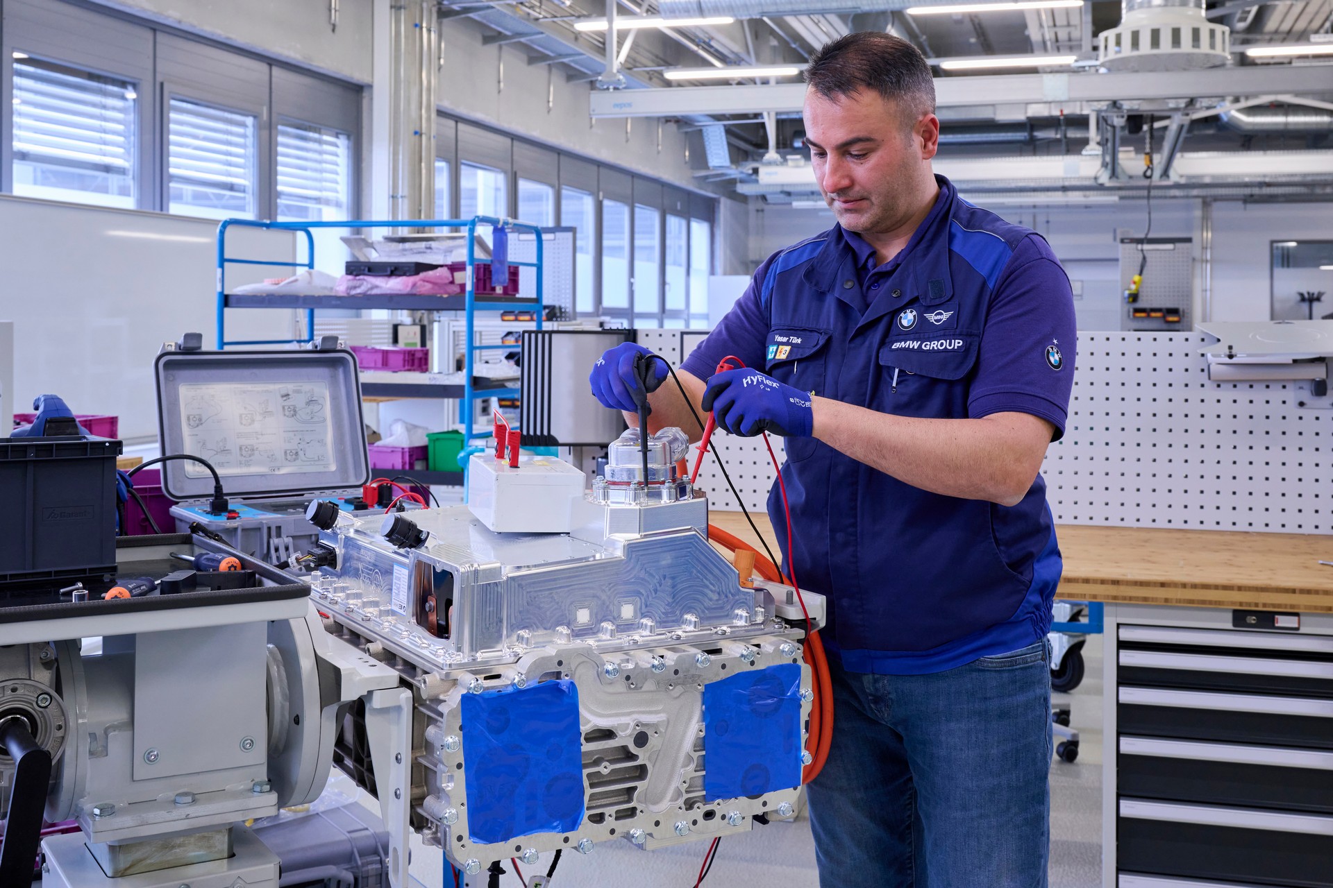 BMW Begins Production Of Fuel Cell Powertrains, Will Be Used On The iX5 Hydrogen