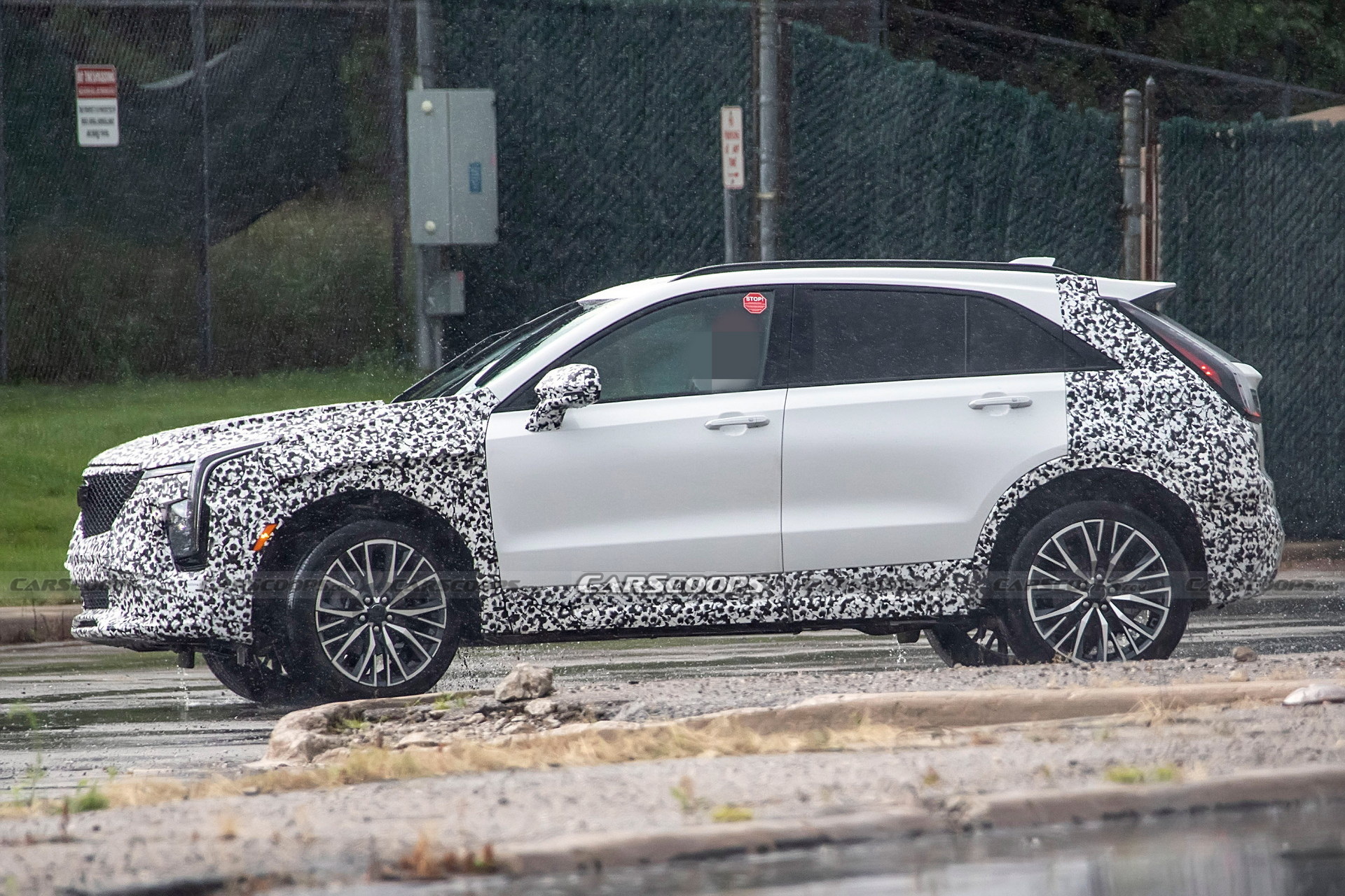 2024 Cadillac XT4 Facelift Shows Its Fancy LED Headlights