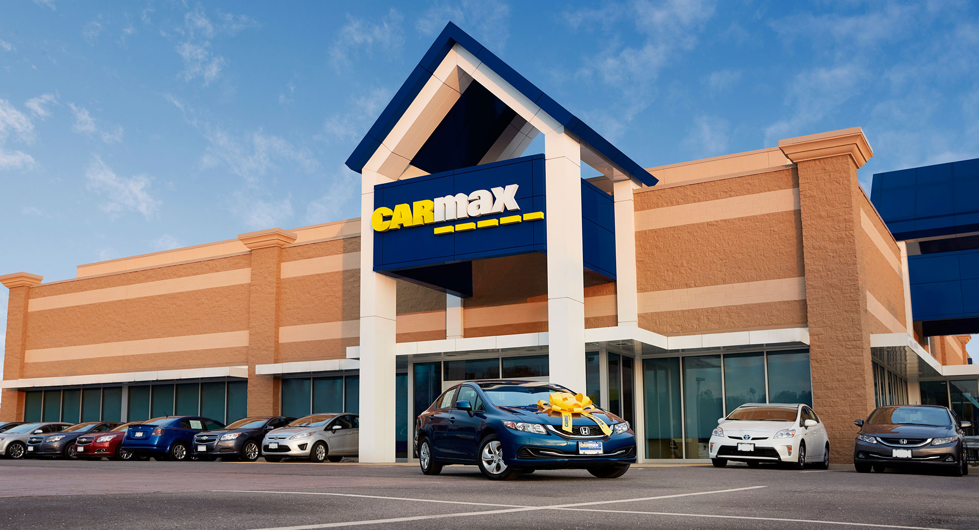 thinking-of-selling-your-vehicle-to-carmax-carvana-or-vroom-here-s