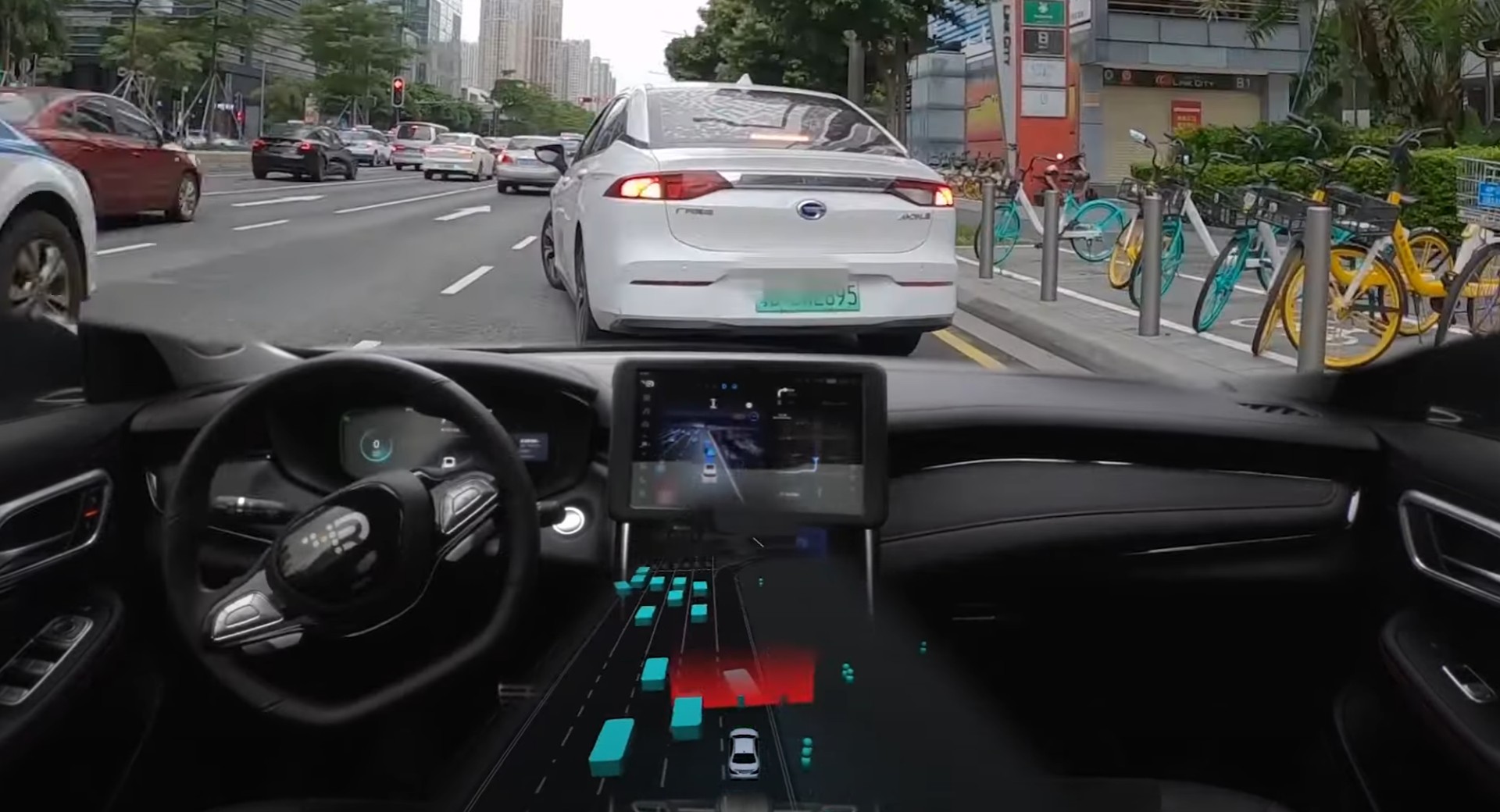 Watch DeepRoute.ai’s Driverless SUV Successfully Navigate Through The Traffic Chaos Of Shenzhen In China