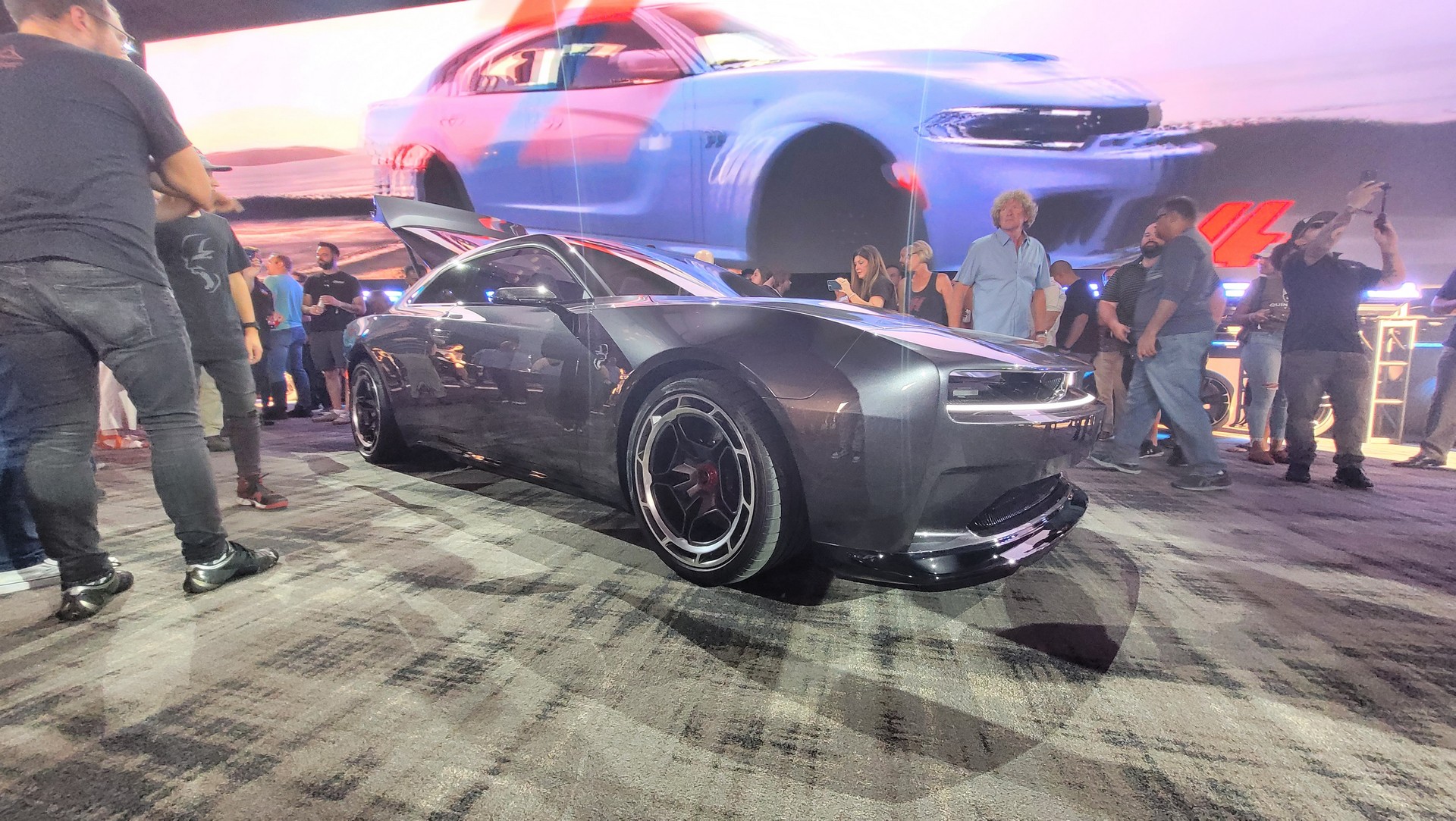 Dodge Charger Daytona SRT Concept EV Packs ‘Banshee’ Power And Retro Styling