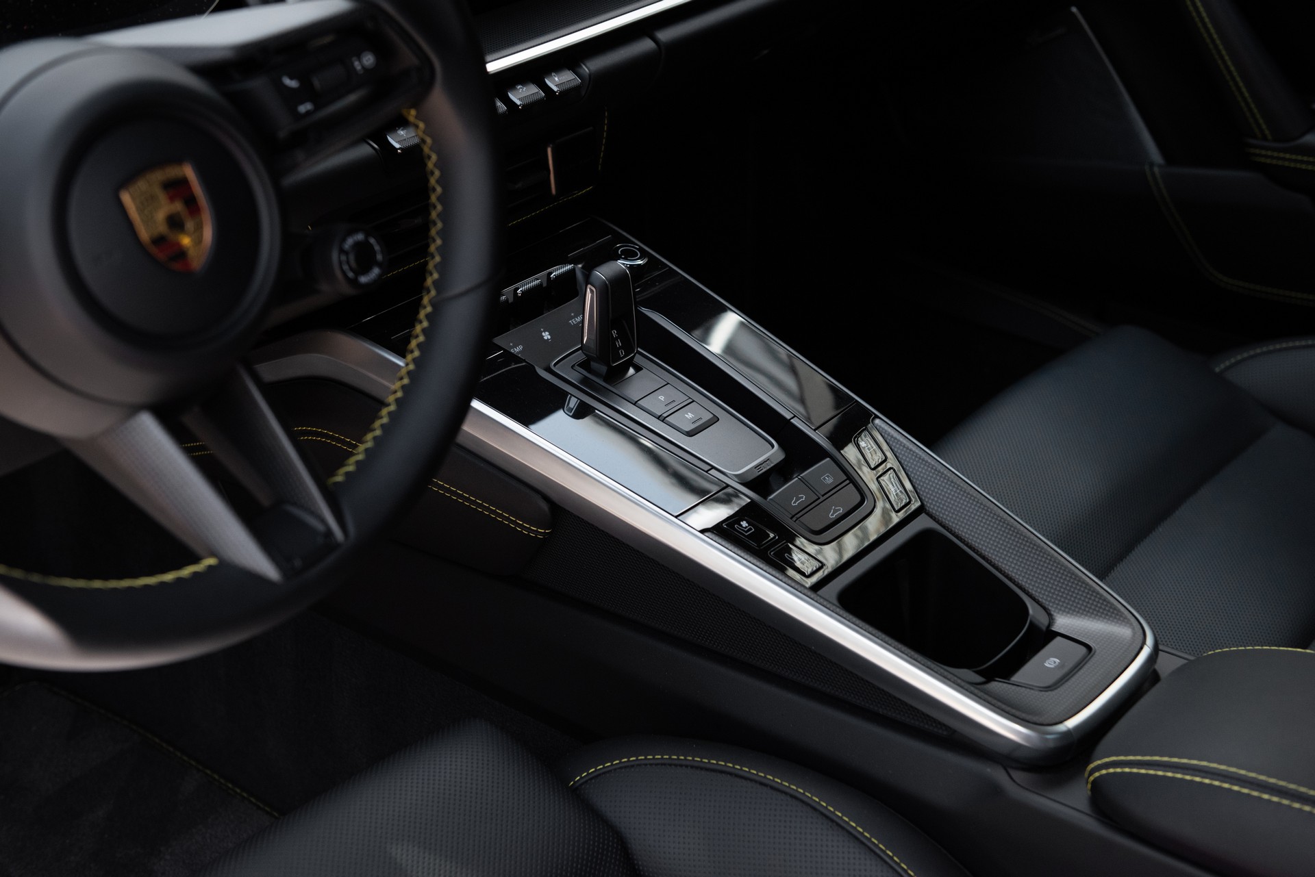 Get 800 HP And Orange Wheels With G-Power’s Porsche 911 Turbo S