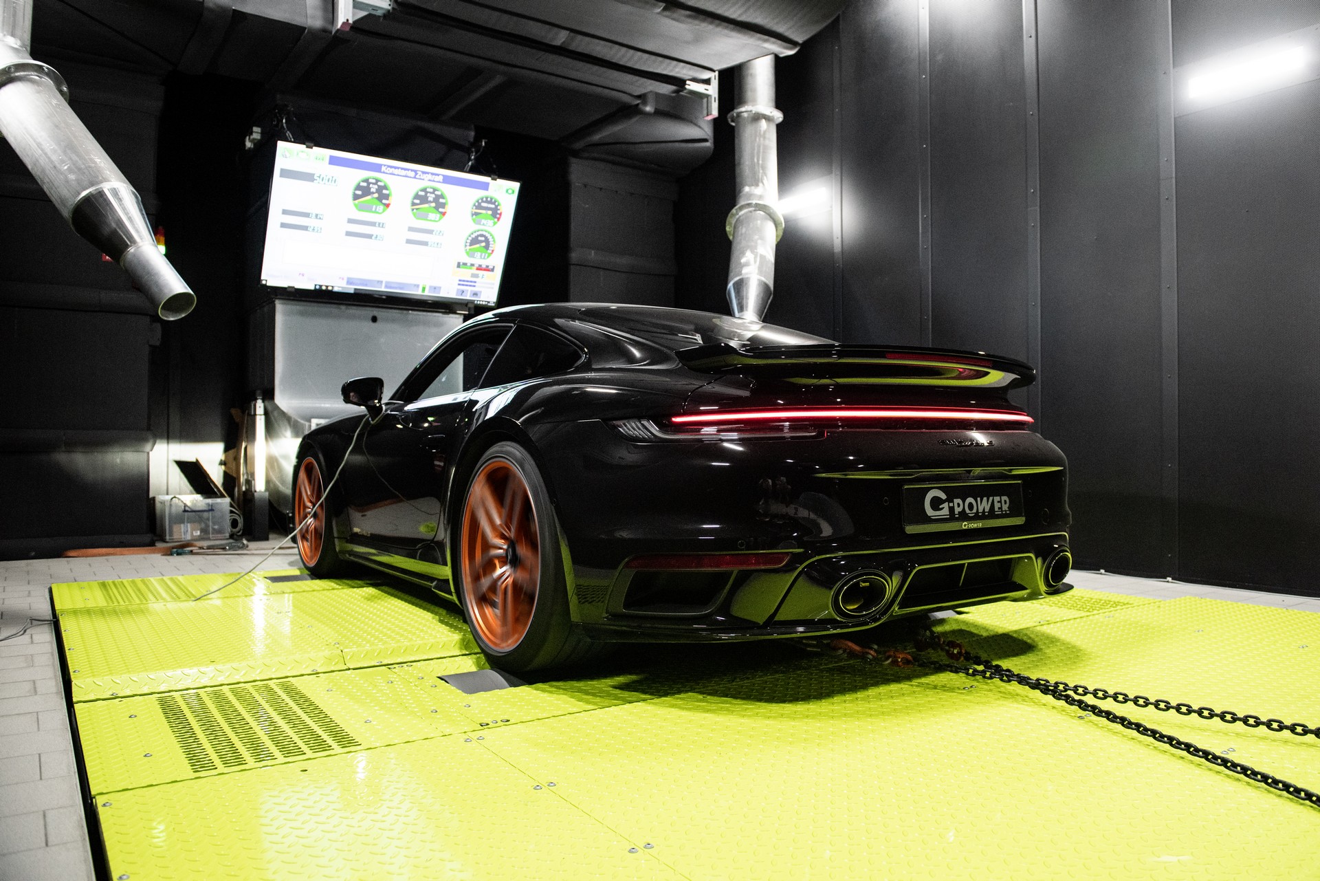 Get 800 HP And Orange Wheels With G-Power’s Porsche 911 Turbo S