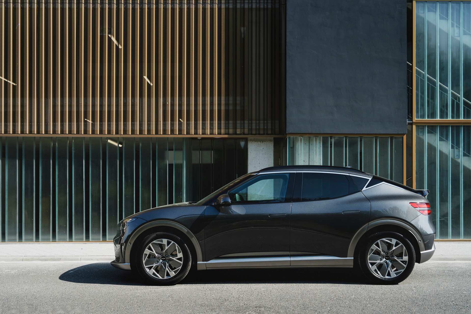 The Genesis GV60’s Crystal Sphere Shows That Shifters Can Be Fun