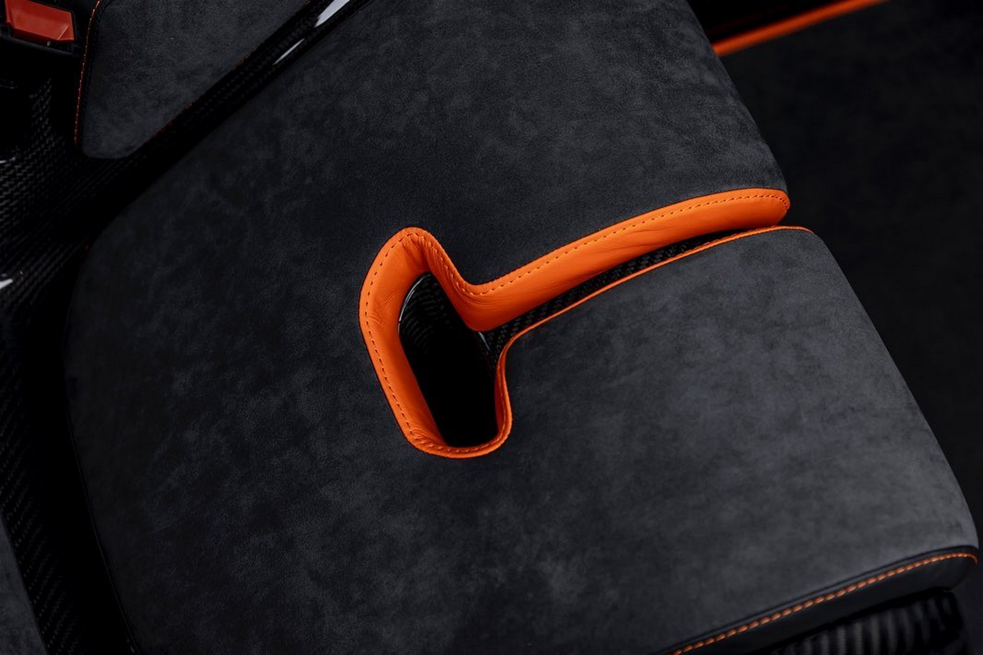 Gunther Werks Project Tornado Is A Carbon-Bodied Porsche 993 Turbo Restomod With Up To 700 HP