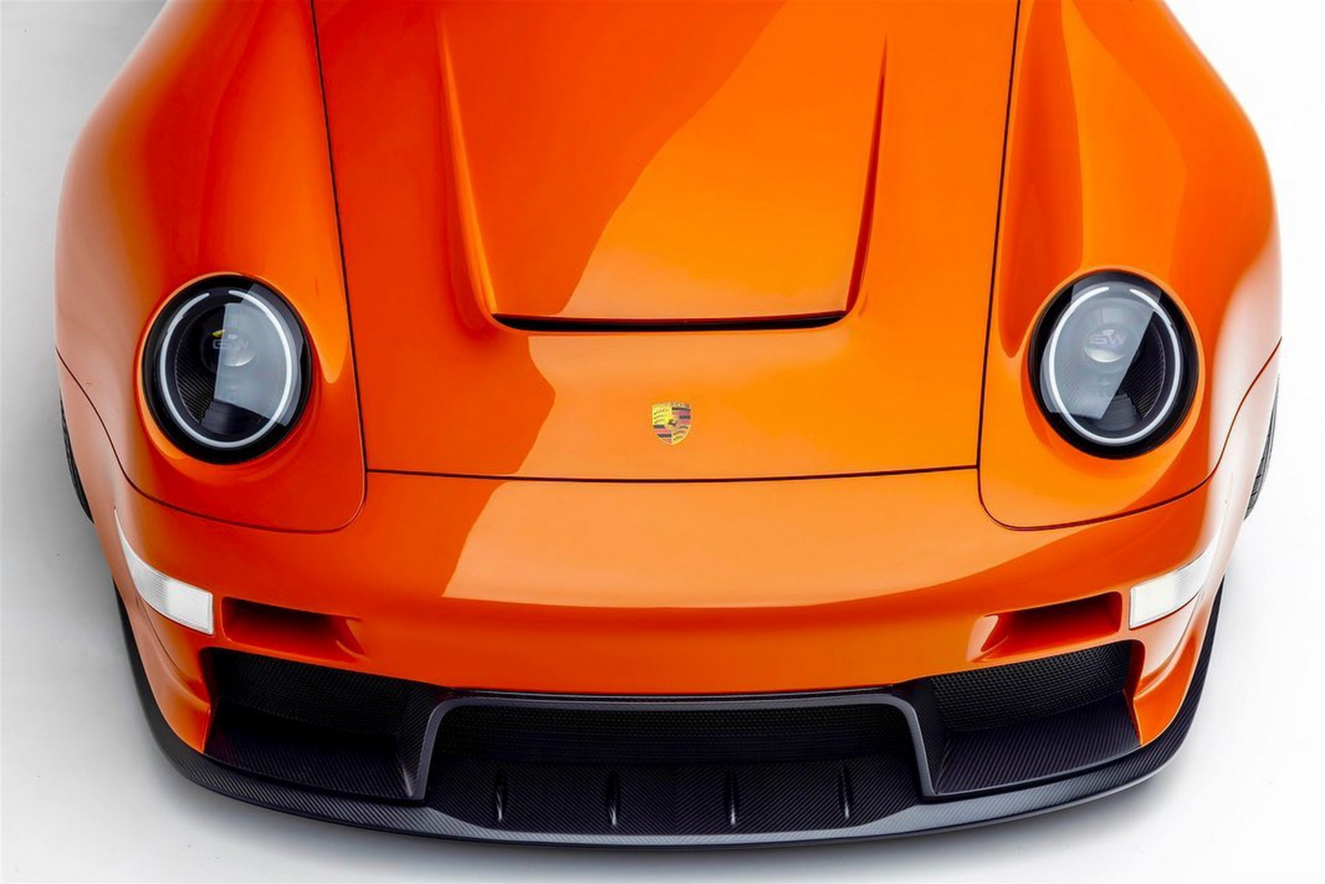 Gunther Werks Project Tornado Is A Carbon-Bodied Porsche 993 Turbo Restomod With Up To 700 HP