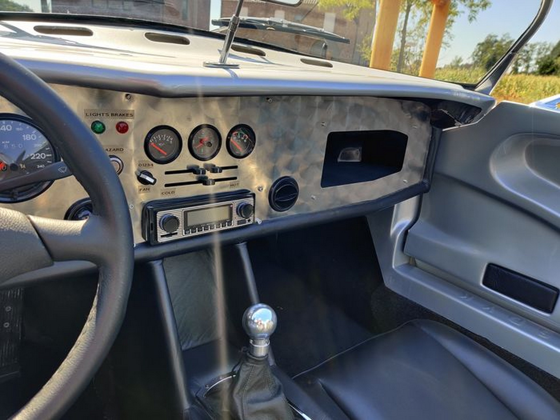 Porsche 944-Based Heynsdyk F2500 Has Bespoke Bodywork, Mini Headlights And Alfa Romeo Taillights