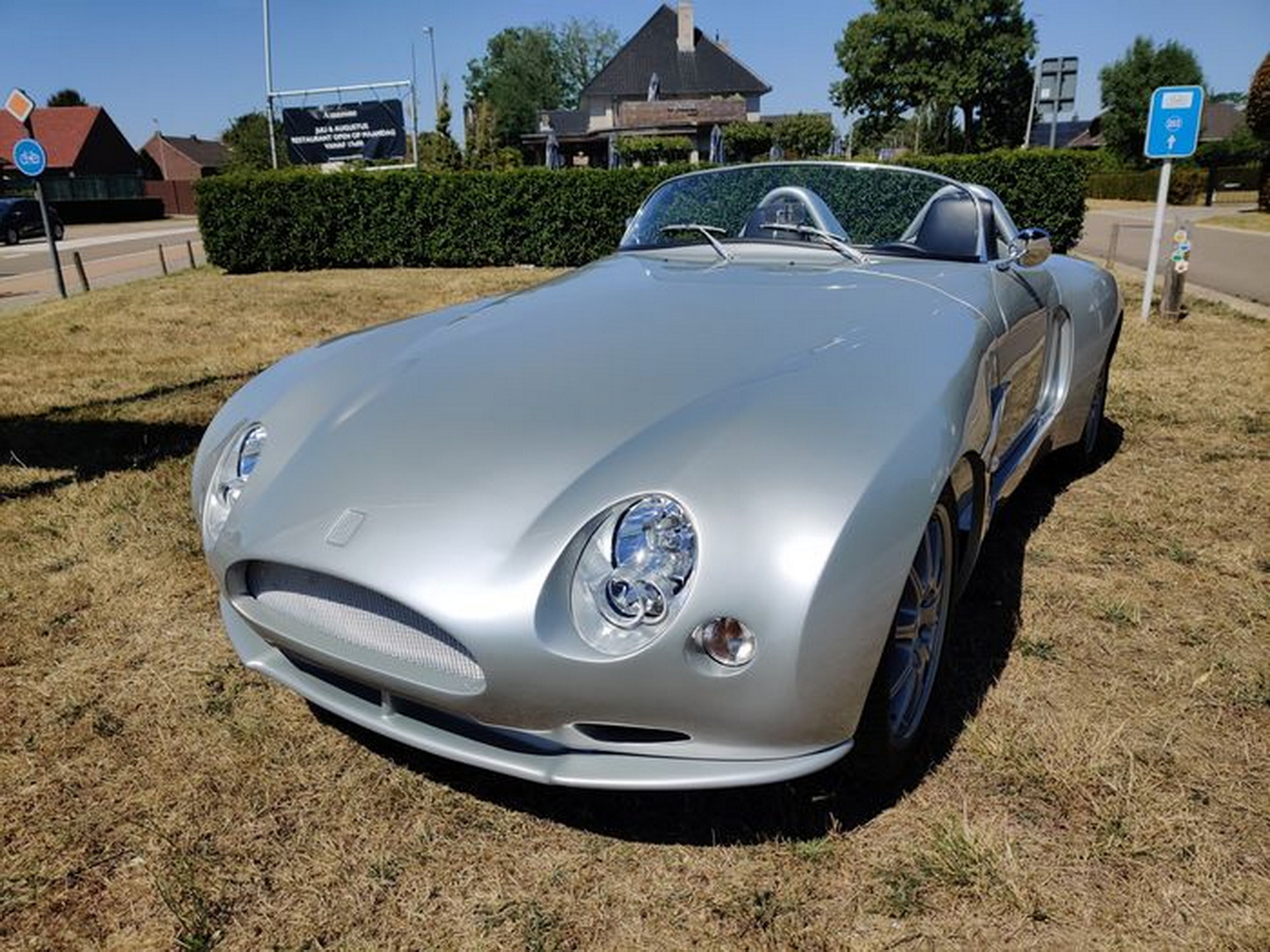 Porsche 944-Based Heynsdyk F2500 Has Bespoke Bodywork, Mini Headlights And Alfa Romeo Taillights