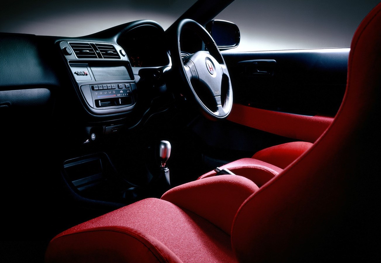 Honda Celebrates 25 Years Of Civic Type R And Reminds Us Of All The Generations The US Didn’t Get