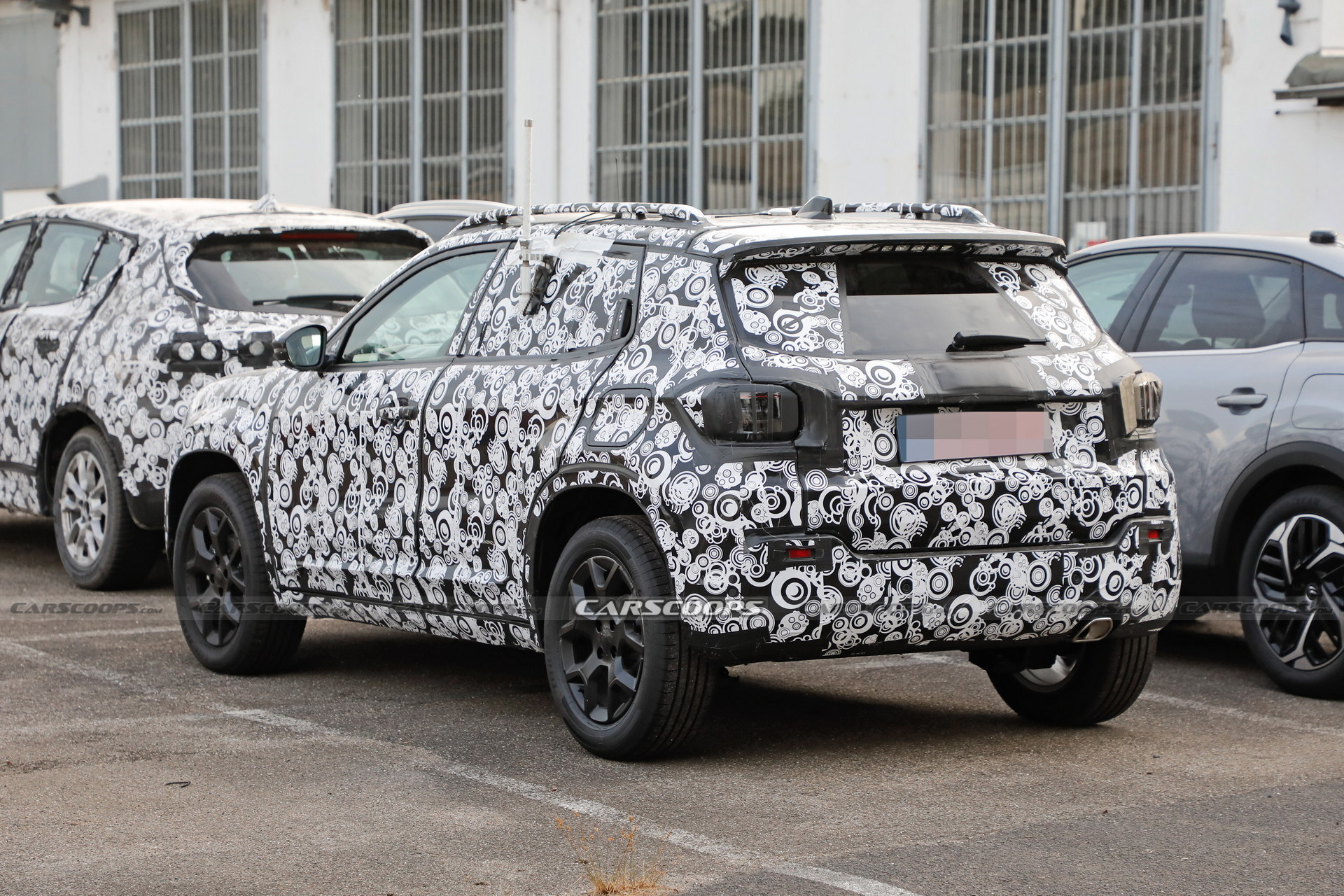Jeep ‘Jeepster’ Baby SUV Spied In ICE-Powered Form Revealing Its Interior