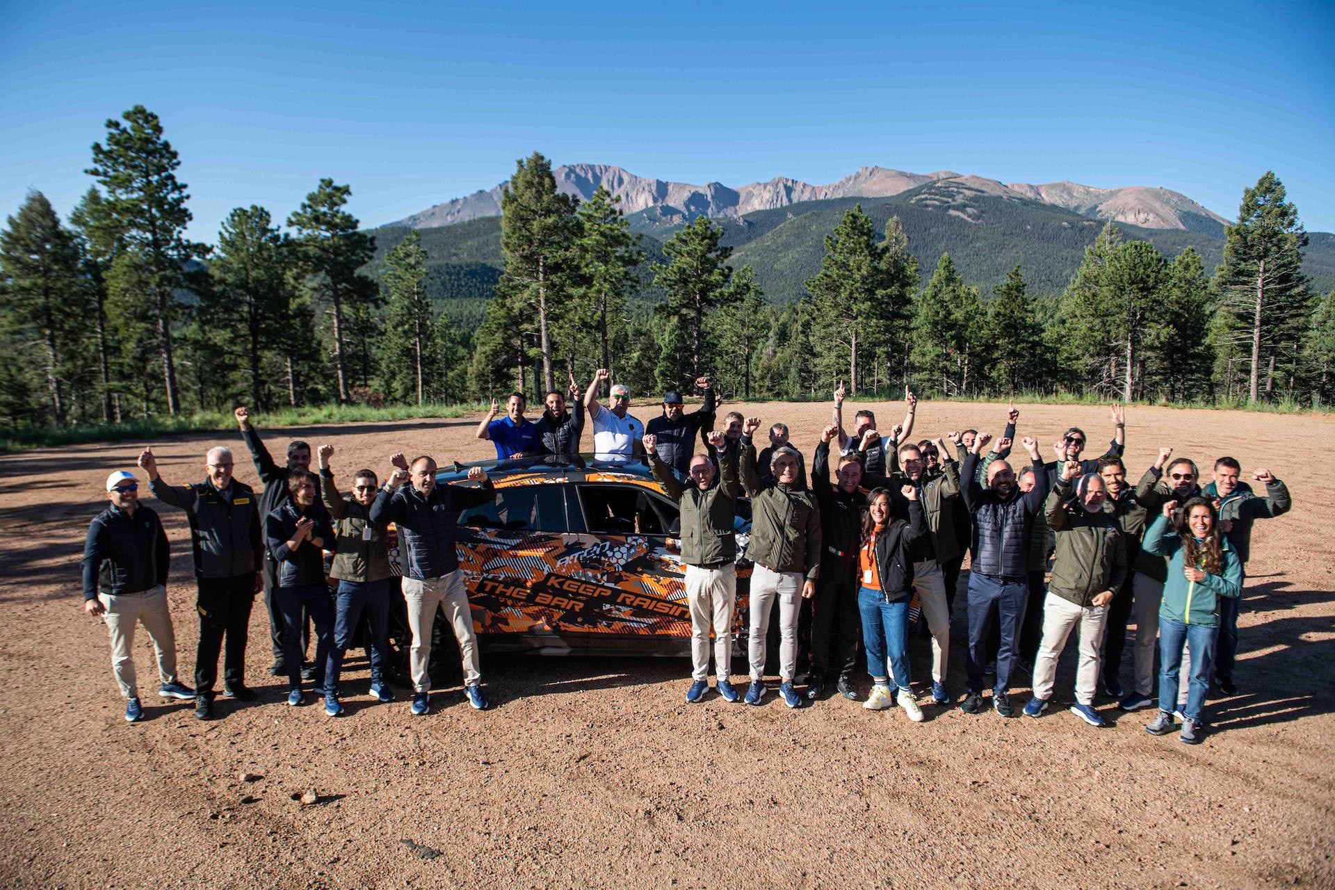 Pikes Peak: Facelifted 2023 Lamborghini Urus Takes A 17-Second Bite Out Of Bentley Bentayga’s Record To Become SUV Champ
