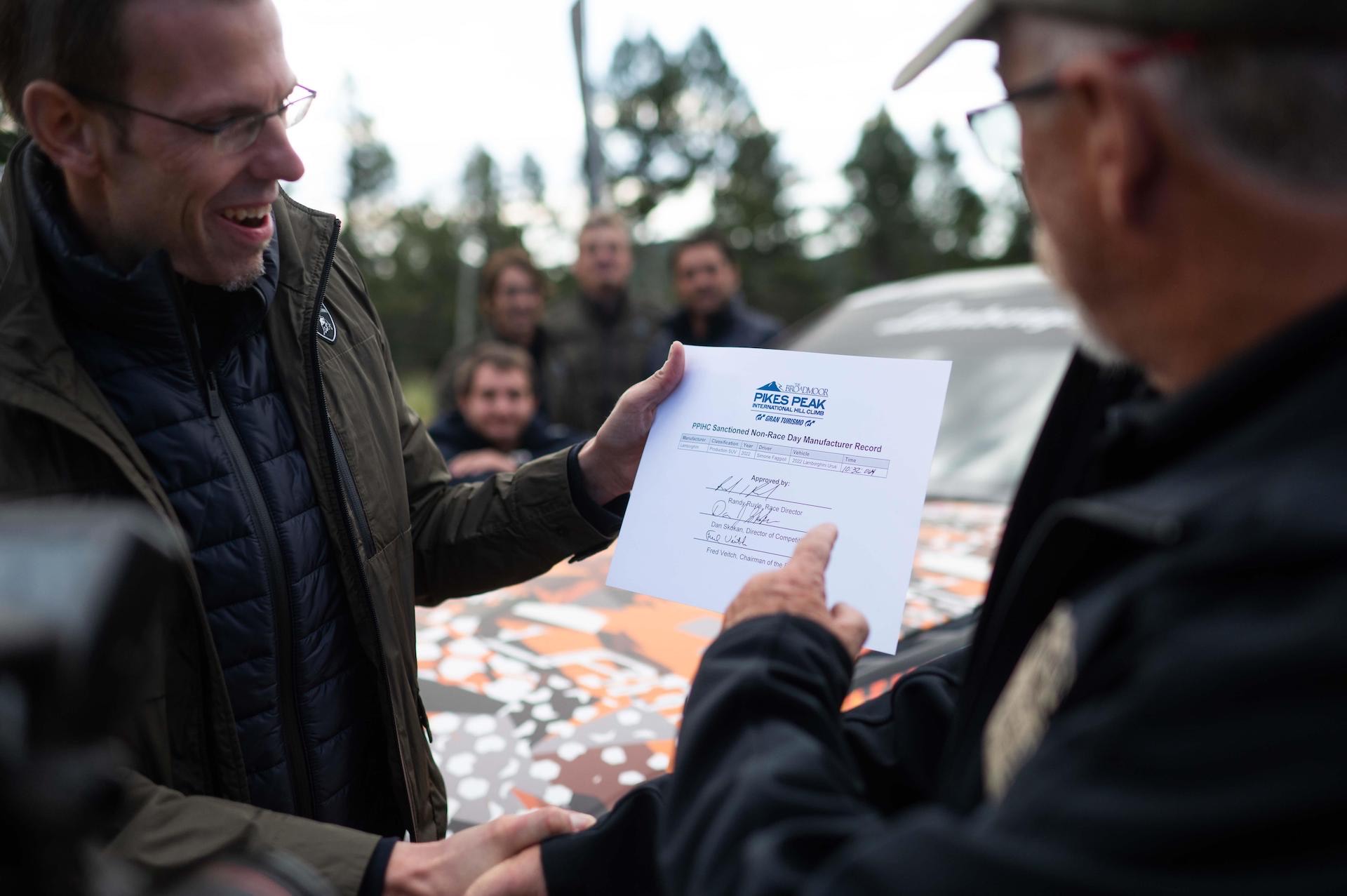 Pikes Peak: Facelifted 2023 Lamborghini Urus Takes A 17-Second Bite Out Of Bentley Bentayga’s Record To Become SUV Champ