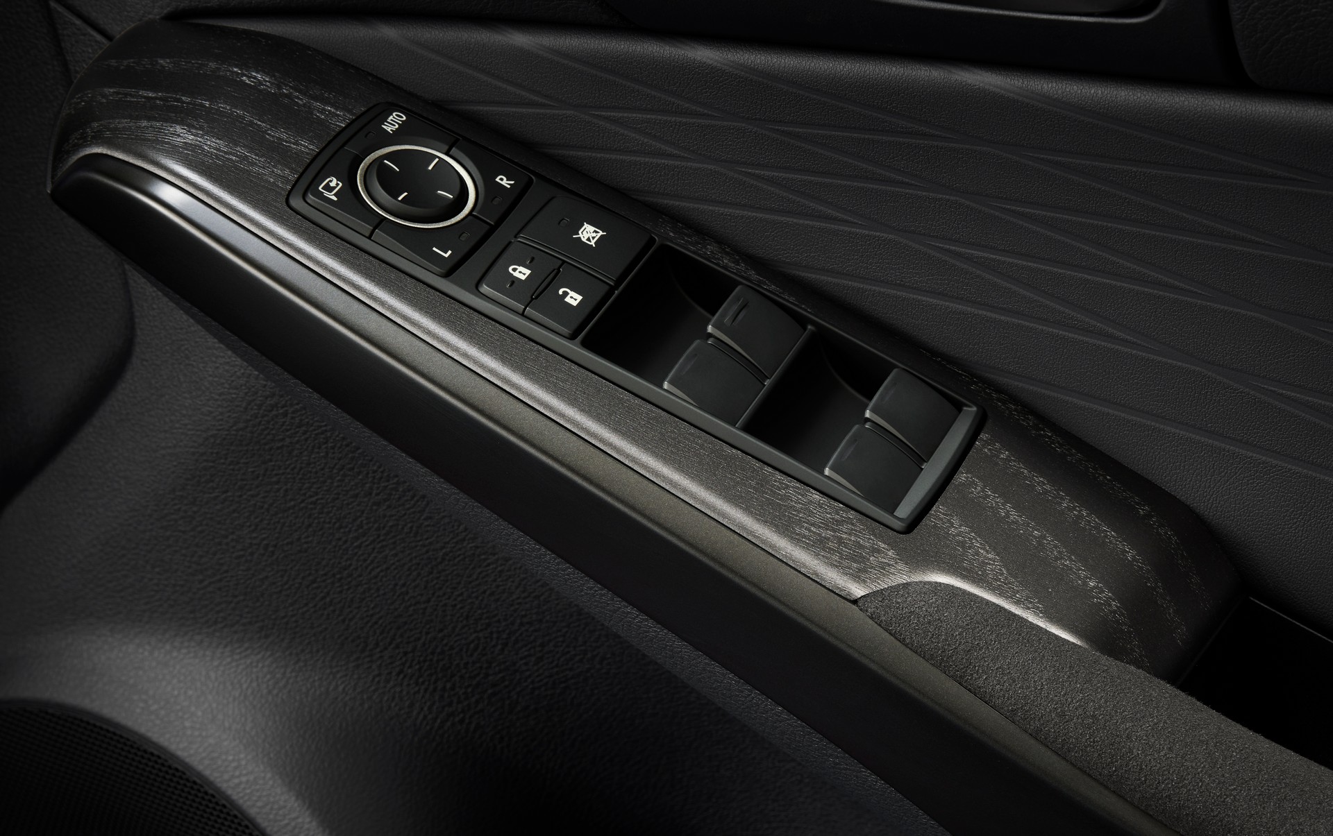 Lexus IS300 And IS350 Models Receive Special F Sport Mode Black III Version In Japan