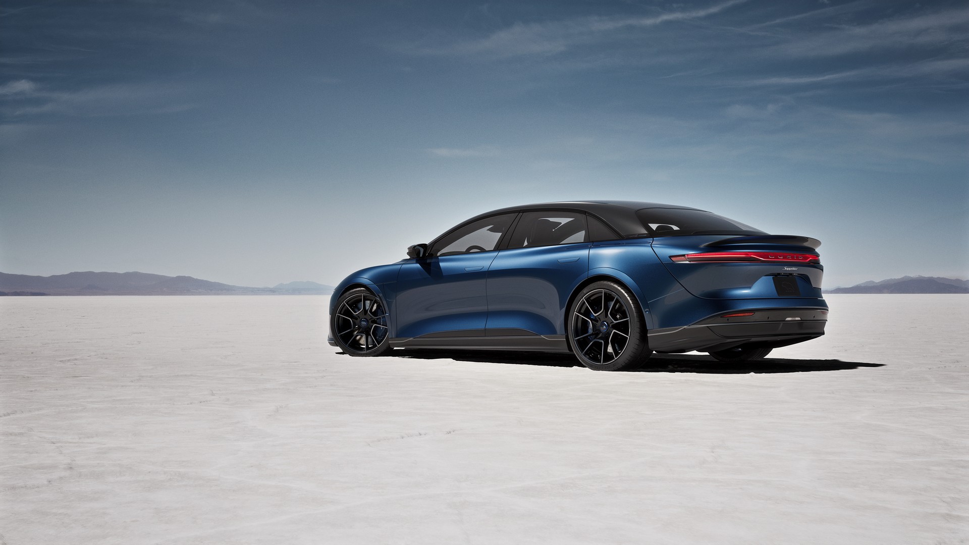 $249,000 Lucid Air Sapphire Has Over 1,200 HP And Runs The 1/4 Mile In Less Than 9 Seconds