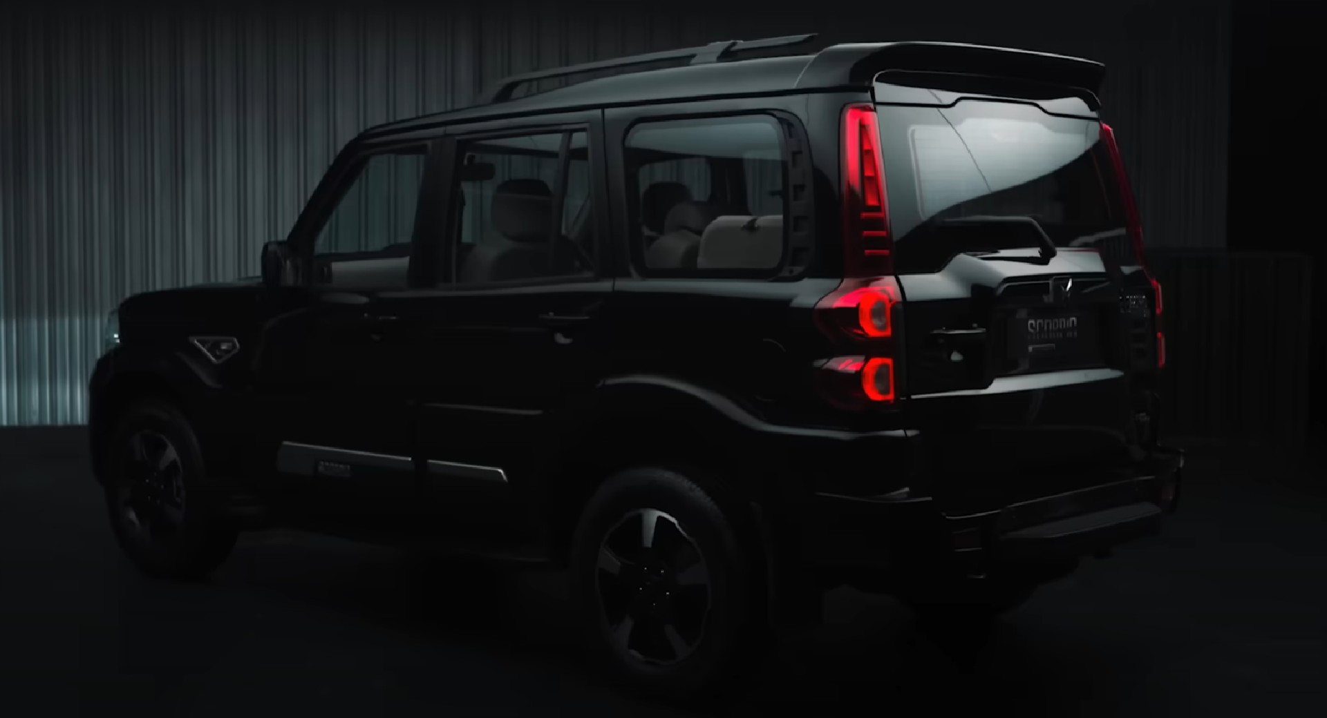 Mahindra Scorpio Classic Debuts In India, Updating A 20-Year-Old Design