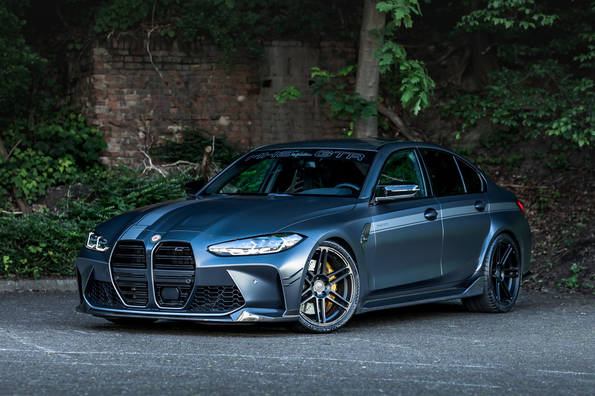 Manhart’s New MH3 GTR Is A 641 HP BMW M3 With Carbon Recaros
