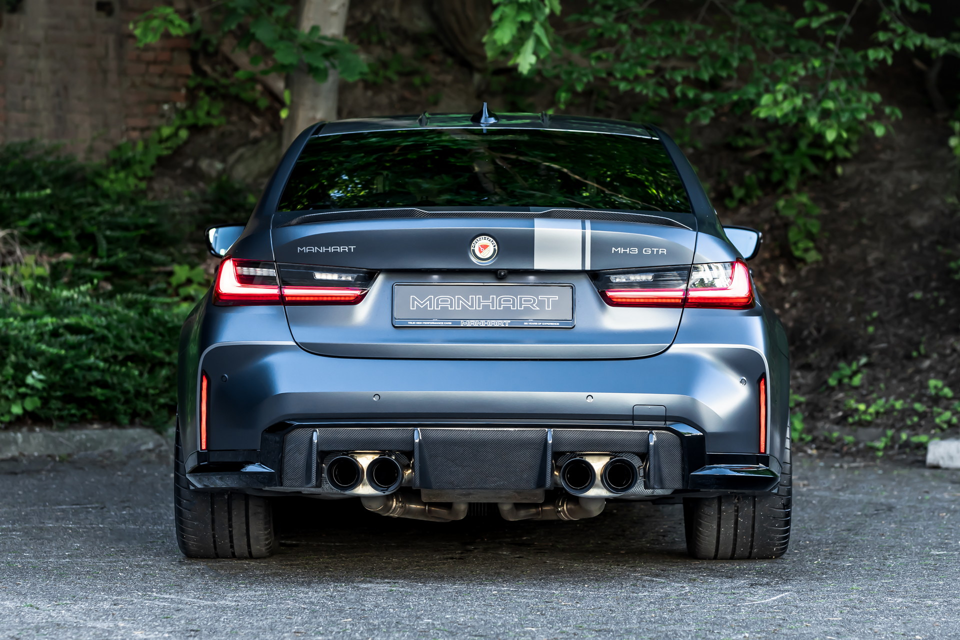 Manhart’s New MH3 GTR Is A 641 HP BMW M3 With Carbon Recaros