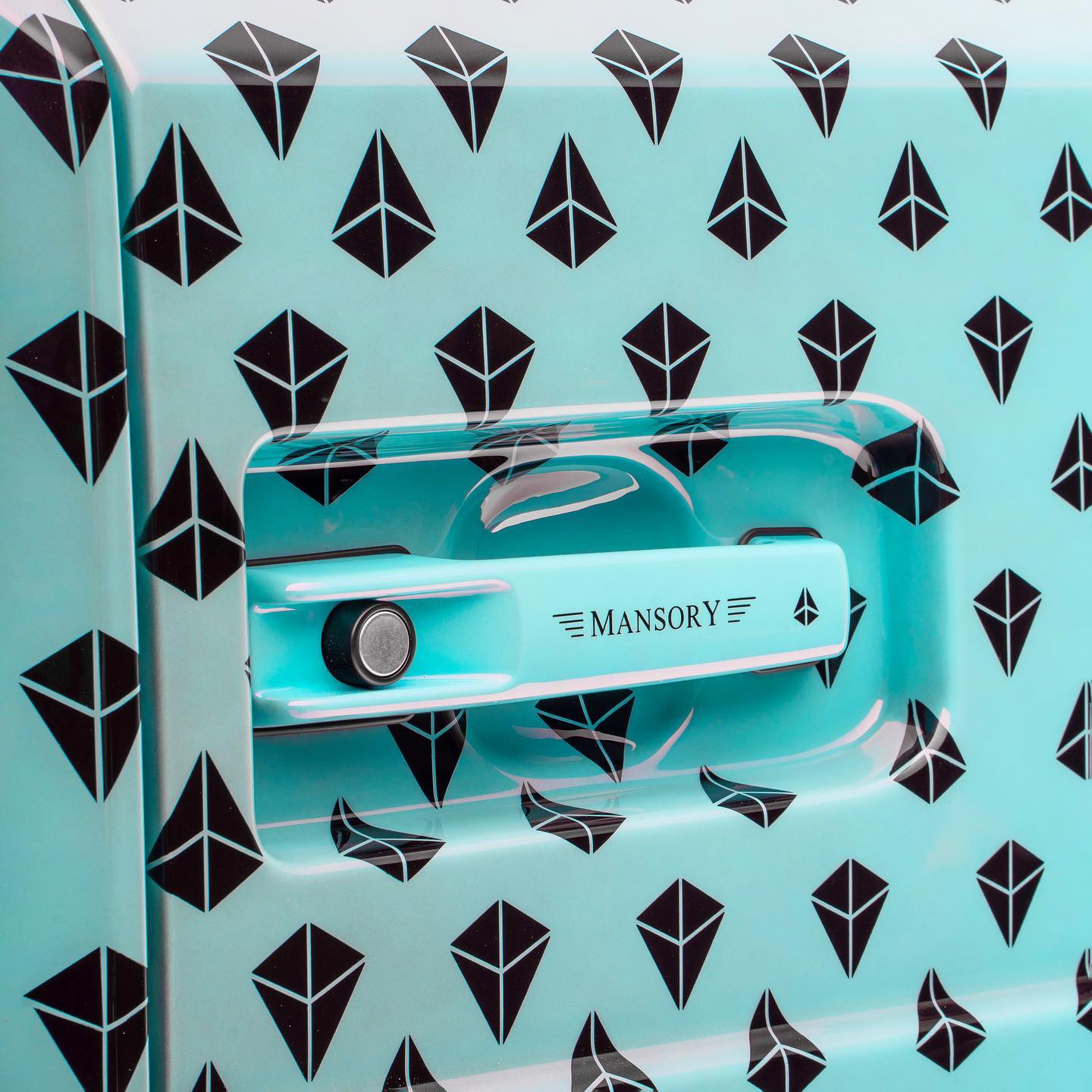 Mansory’s Latest Mercedes-AMG G63 Makes Lambos Look Tame By Comparison