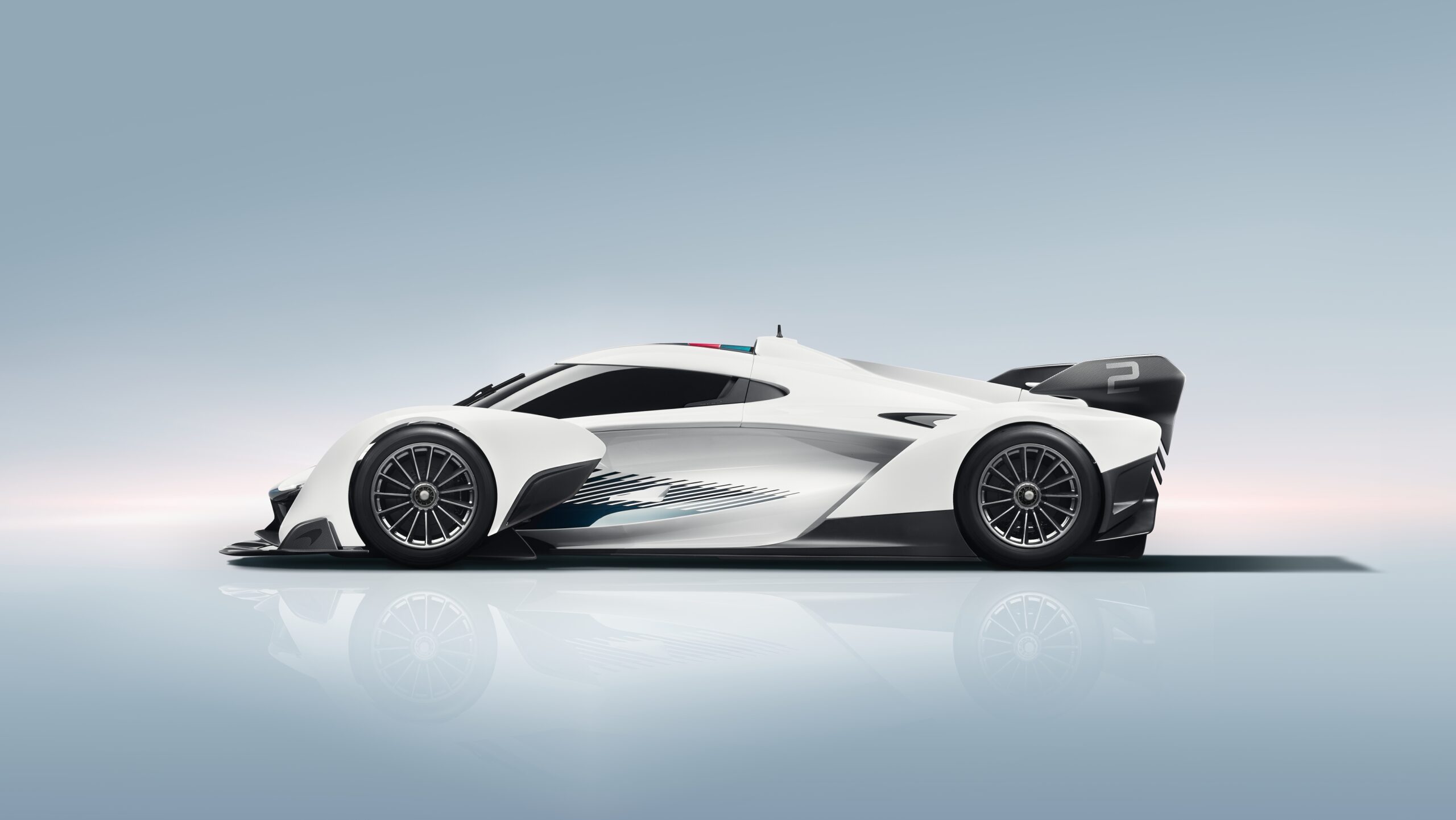 McLaren Turns Vision Gran Turismo Concept Into Solus GT With A V10 That Revs Past 10,000 RPM