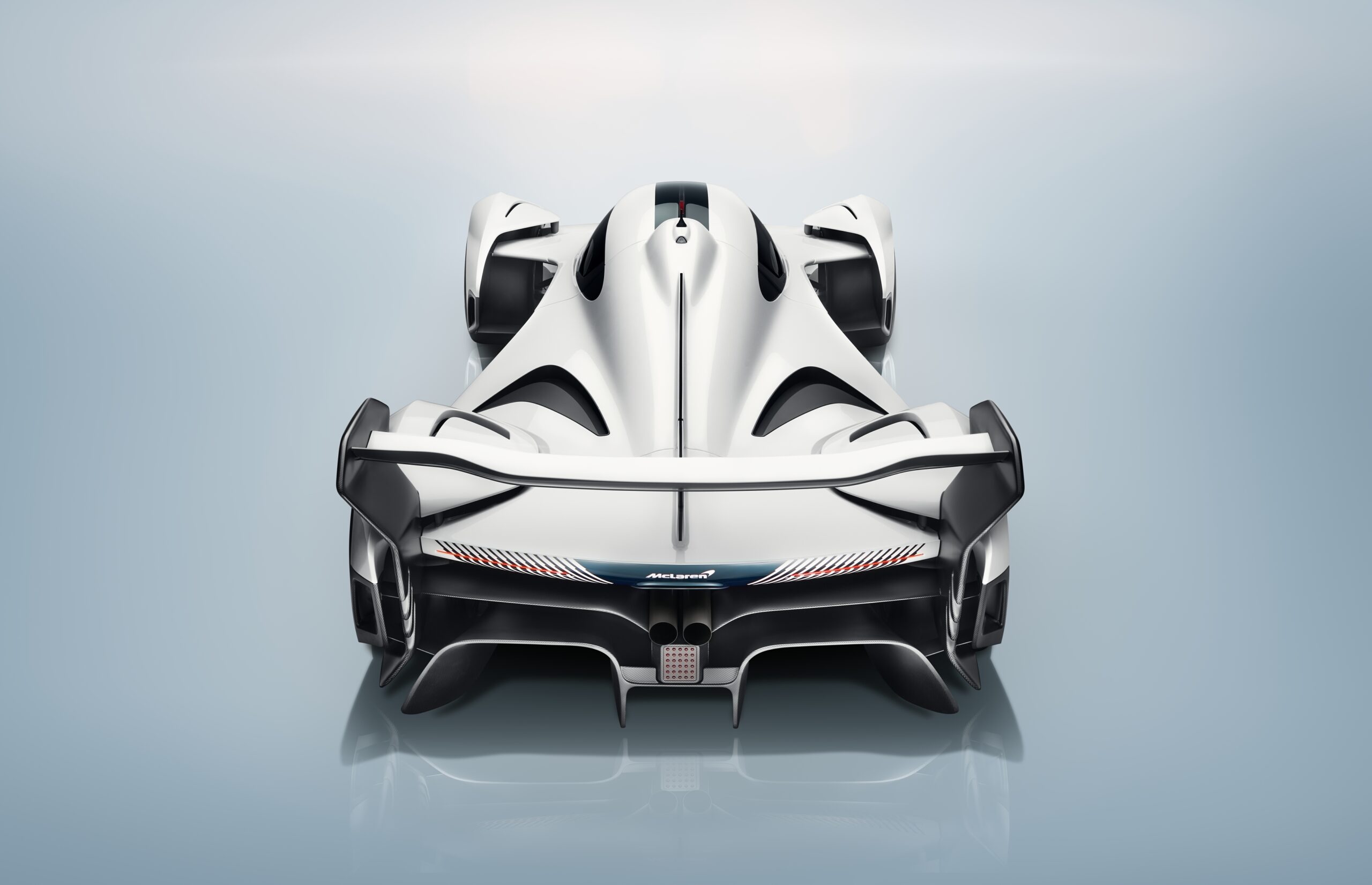 McLaren Turns Vision Gran Turismo Concept Into Solus GT With A V10 That Revs Past 10,000 RPM