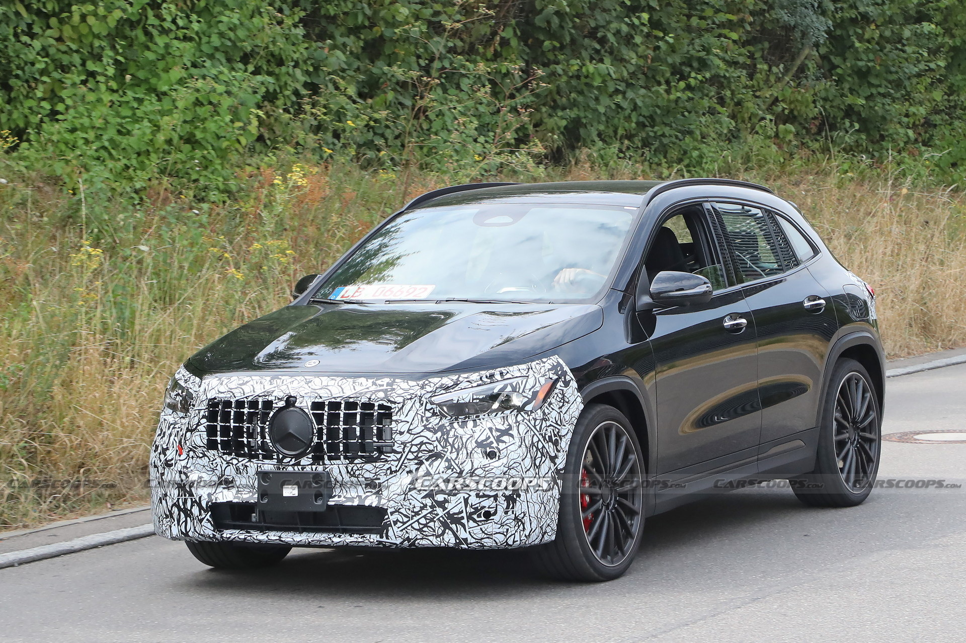 Facelifted Mercedes-AMG GLA 35 Spied In Europe With US-Spec Headlights
